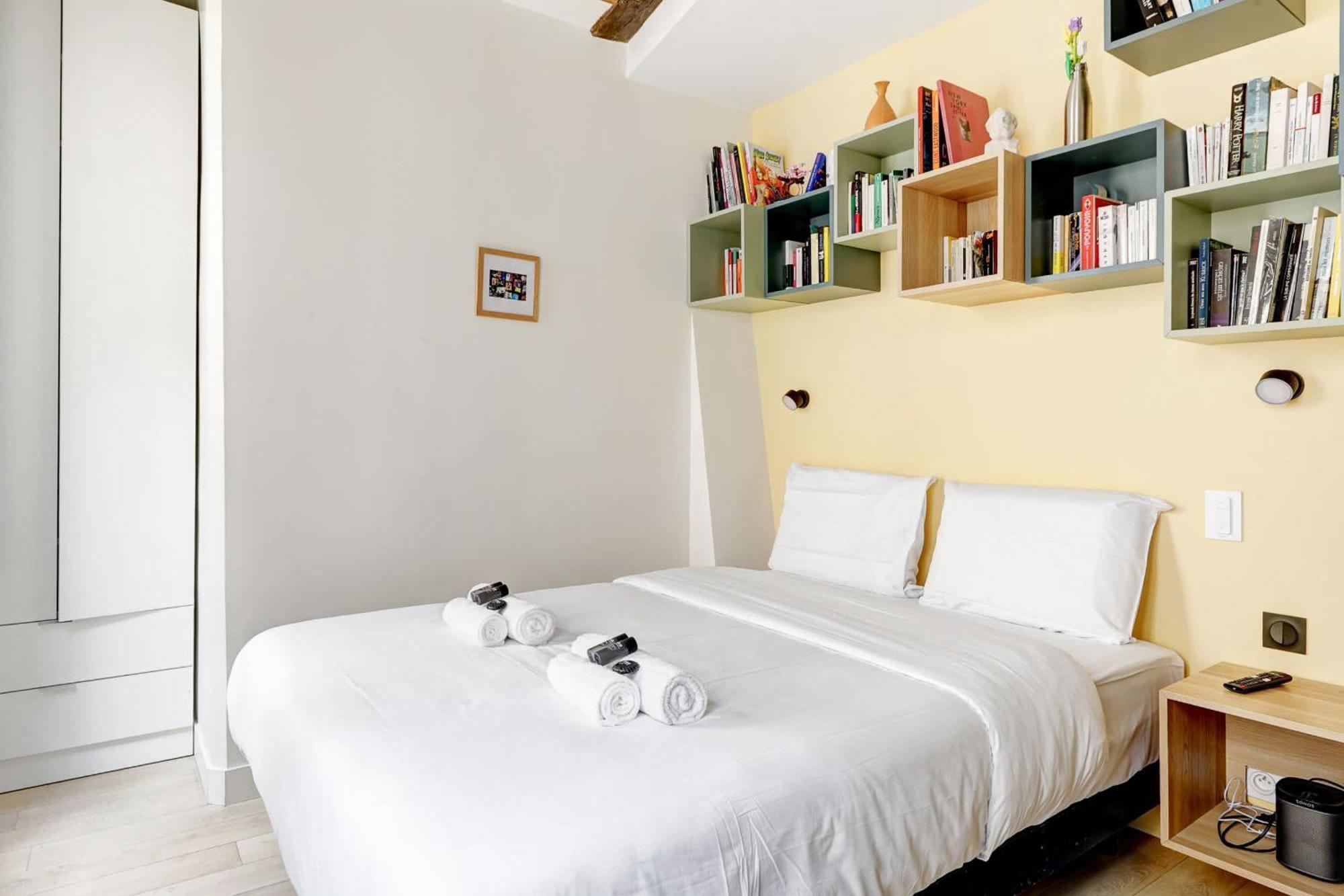 Ideal Pour 2 Rue Caffarelli Appartement Paris