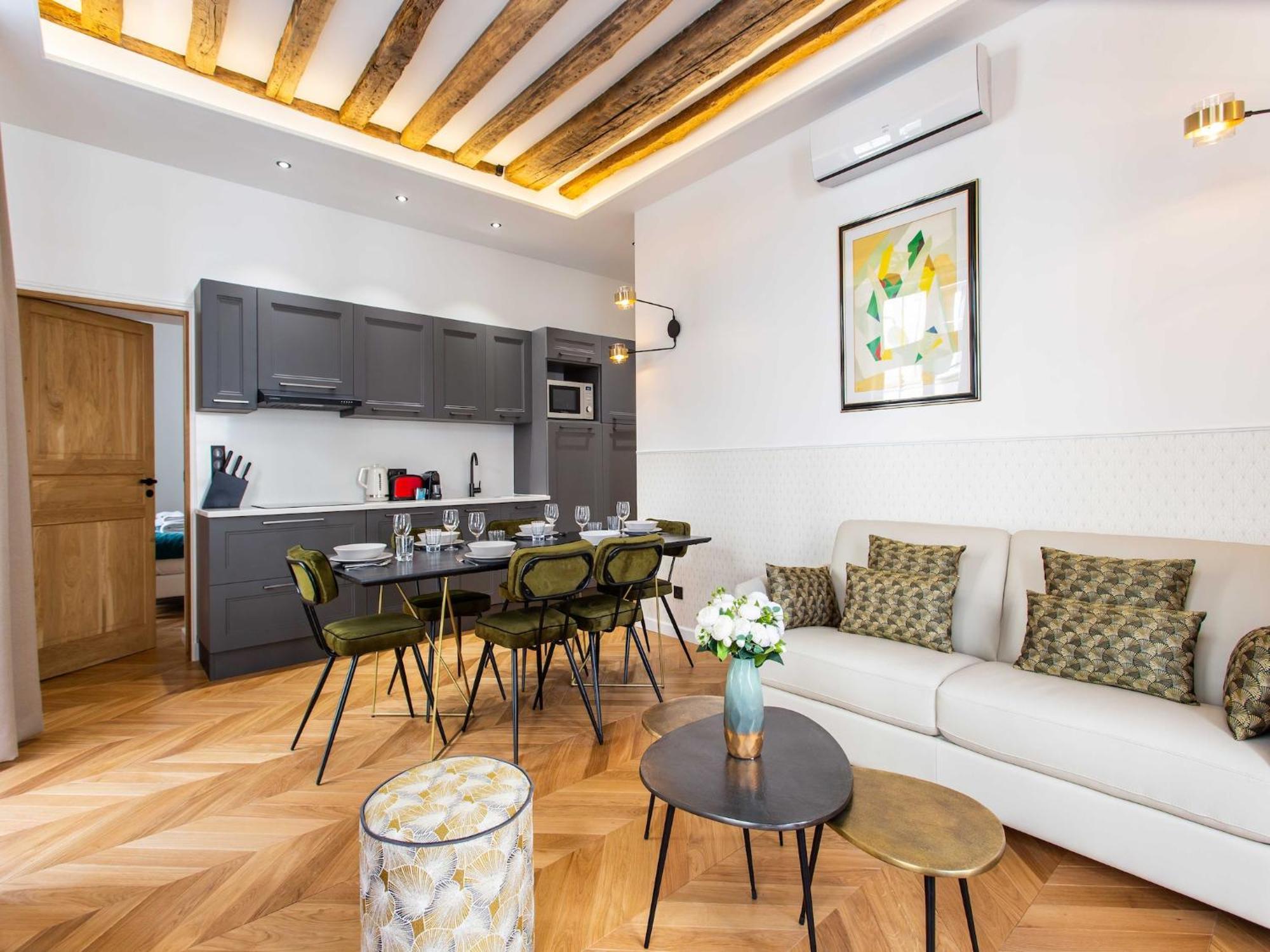 Magnificent - 2br 6p - Le Marais