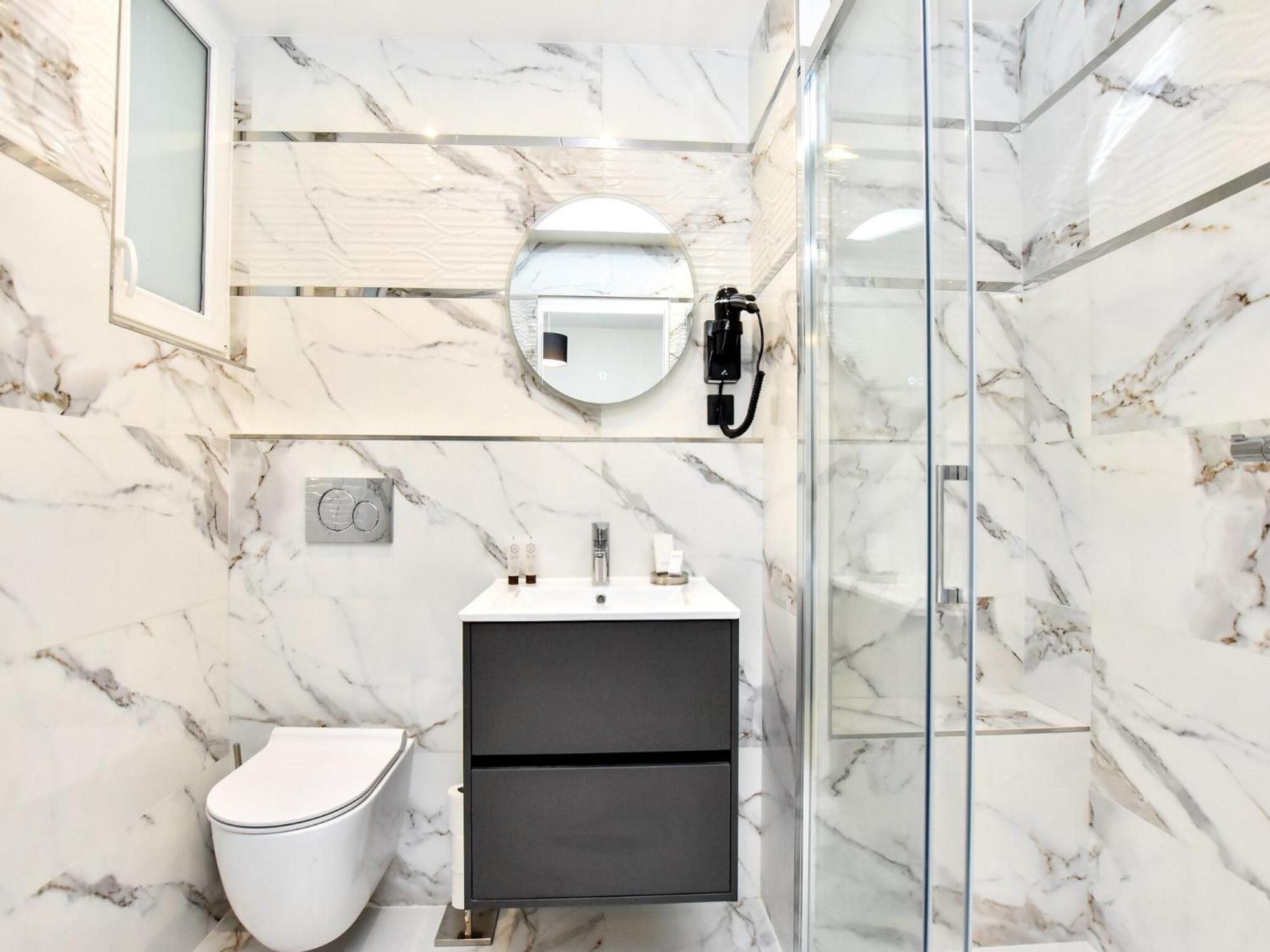 Authentic - 2br 6p - Palais Garnier Paris