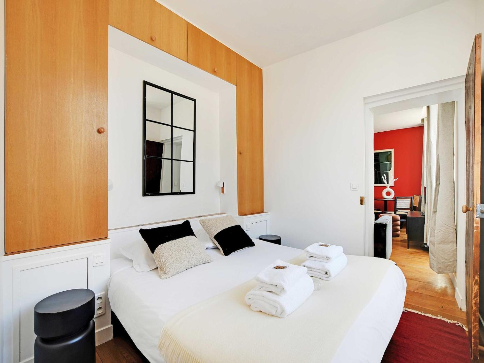 Apartment Spacious Duplex - 2br 6p - Le Marais Paris
