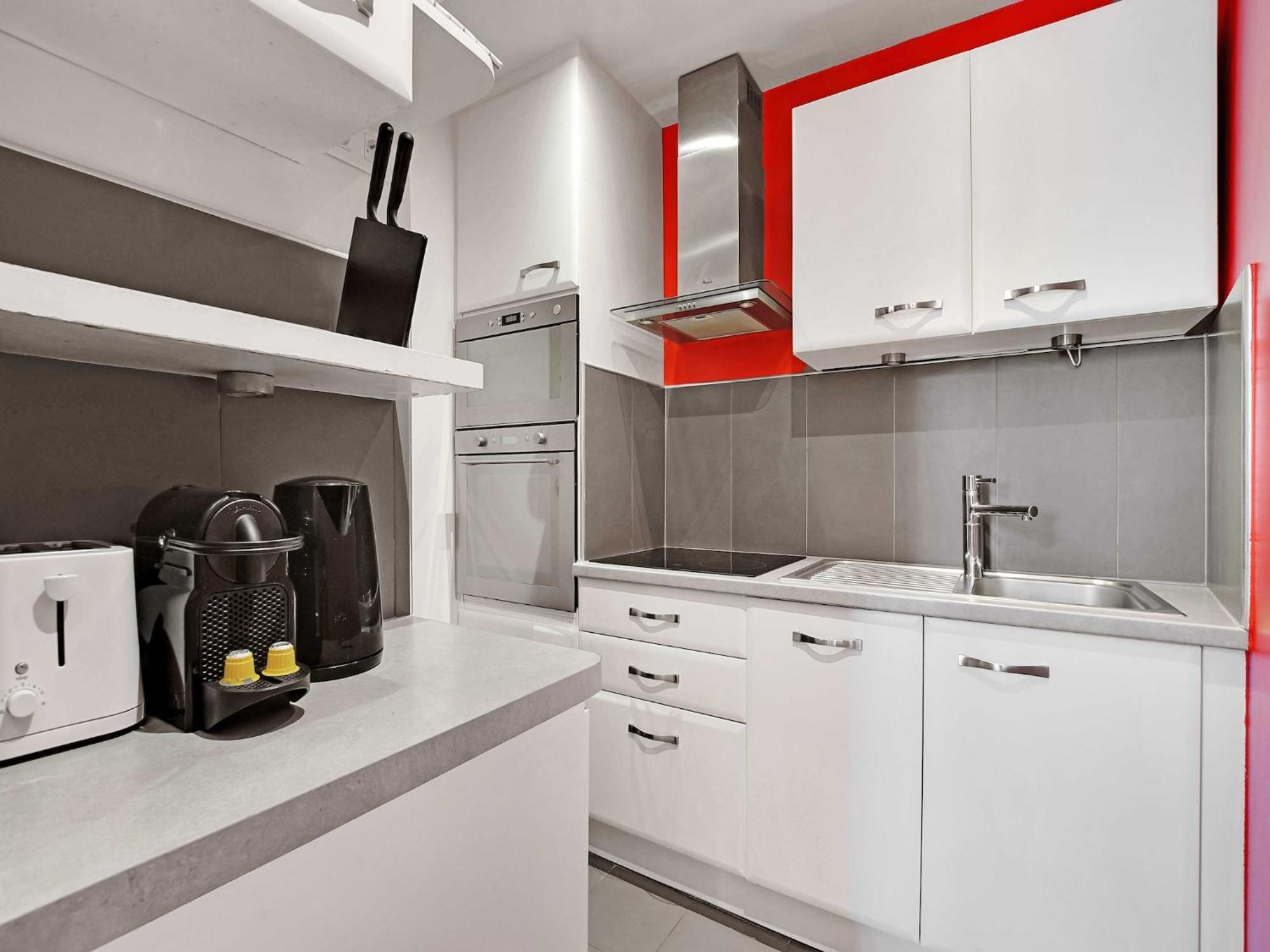 Apartment Spacious Duplex - 2br 6p - Le Marais