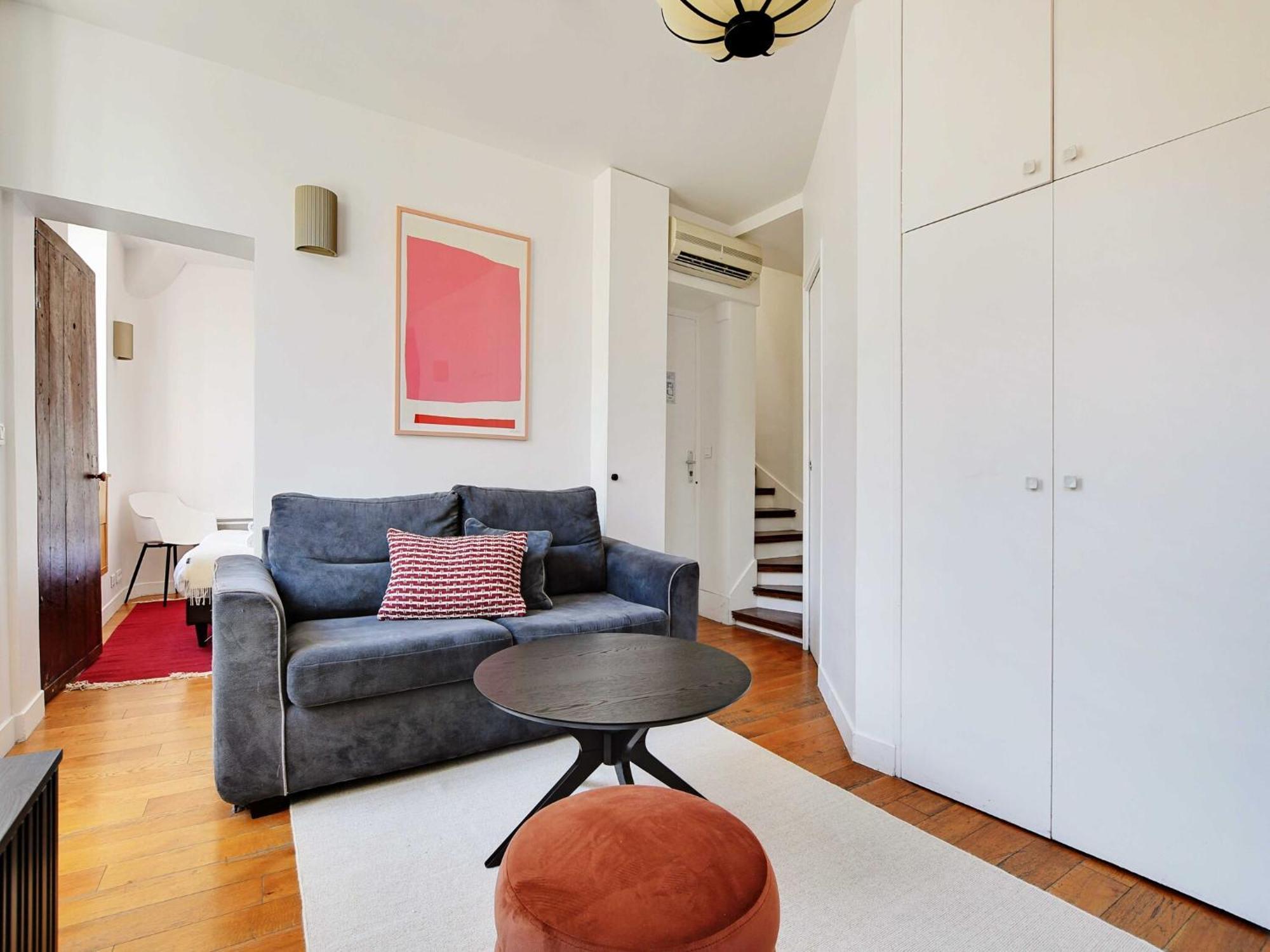 Apartment Spacious Duplex - 2br 6p - Le Marais Paris