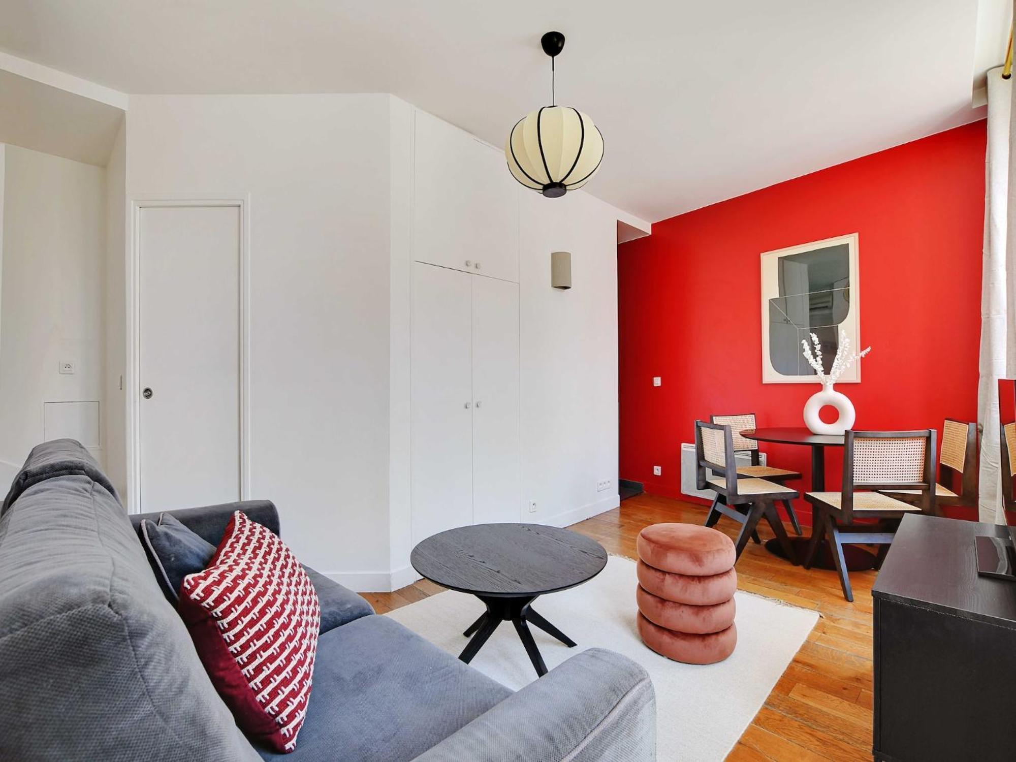 Apartment Spacious Duplex - 2br 6p - Le Marais
