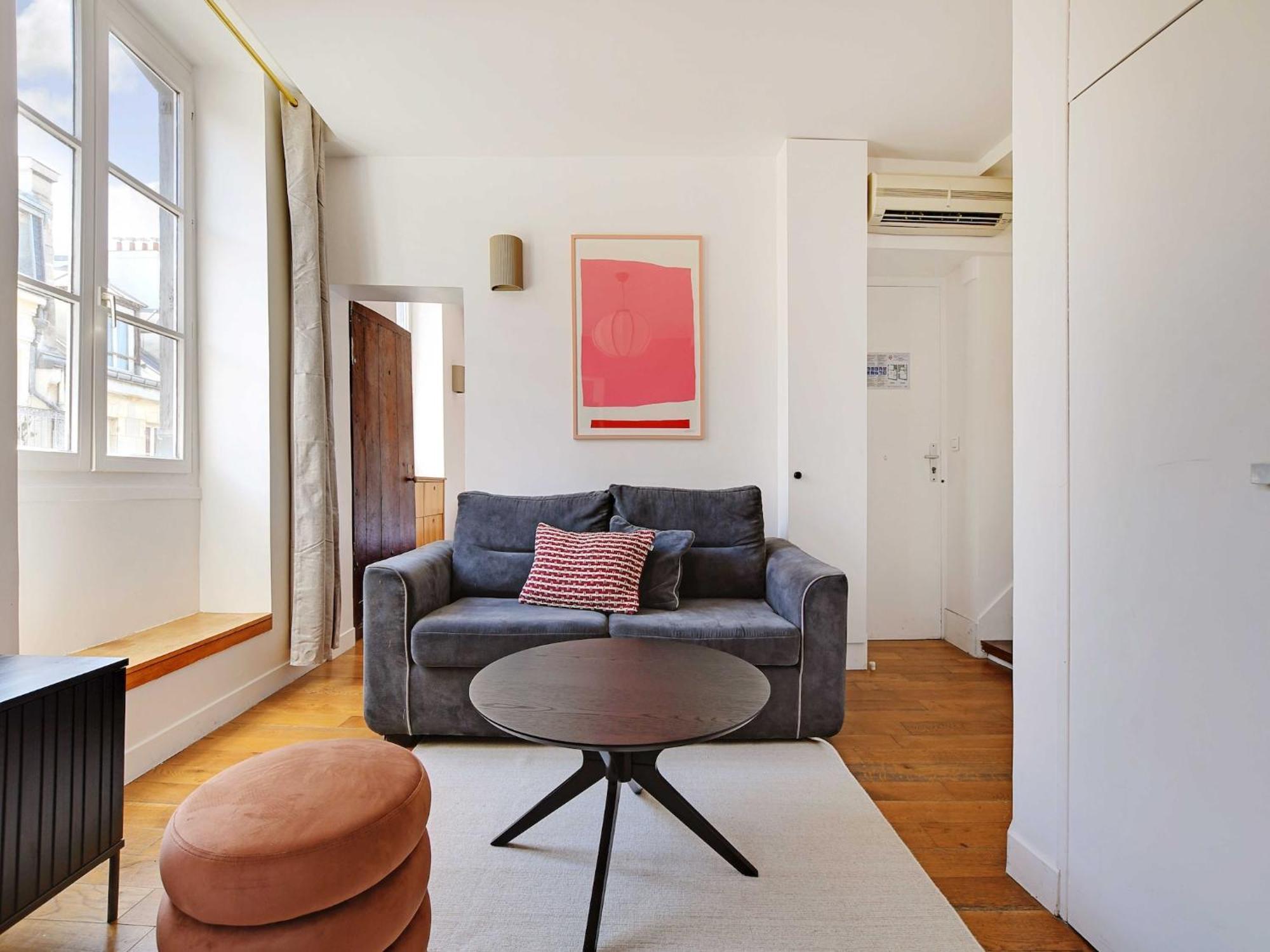 Spacious Duplex - 2br 6p - Le Marais Apartment Paris