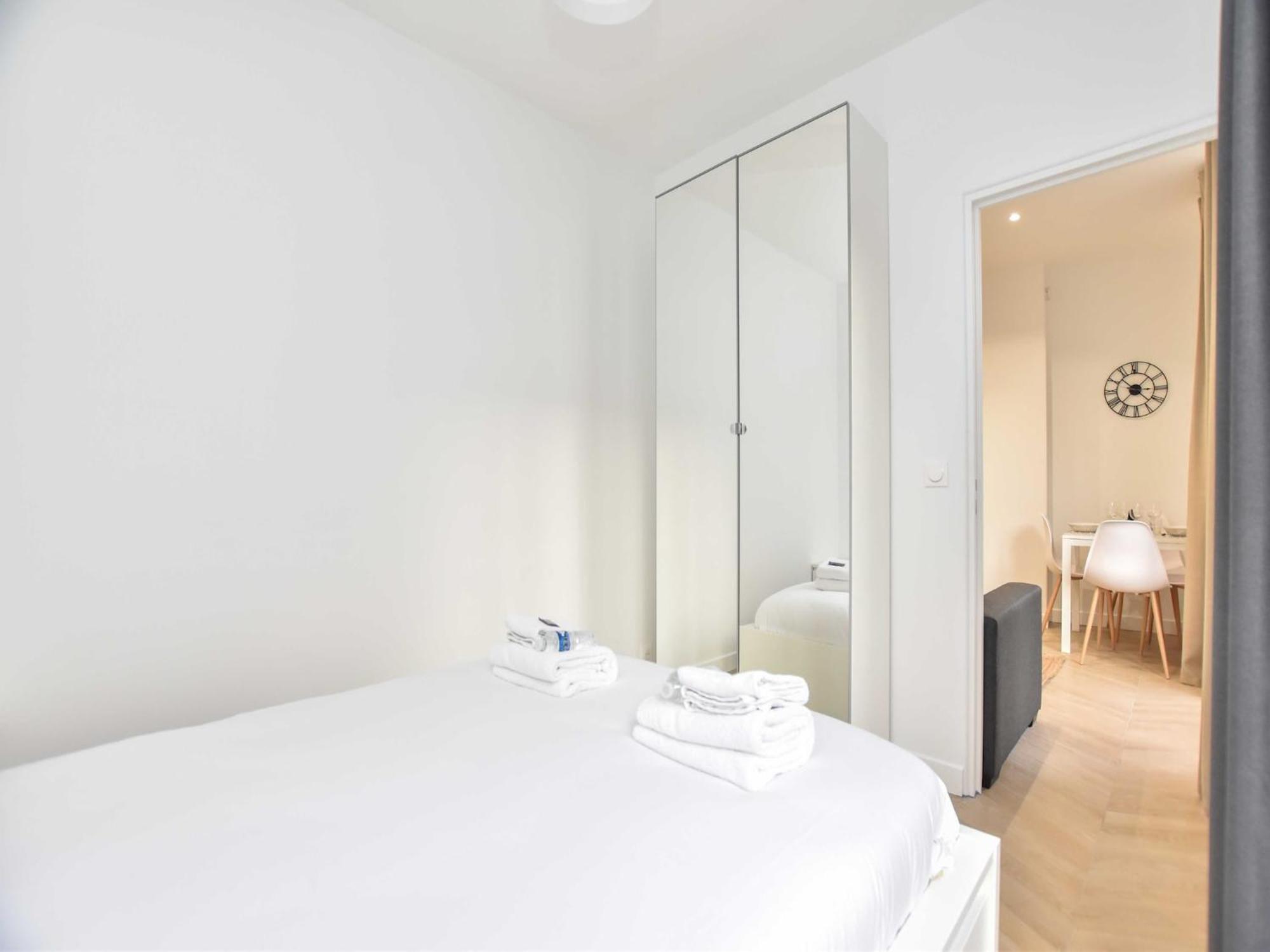 Magnificent - 1br 4p - Ste Marguerite Apartment Paris