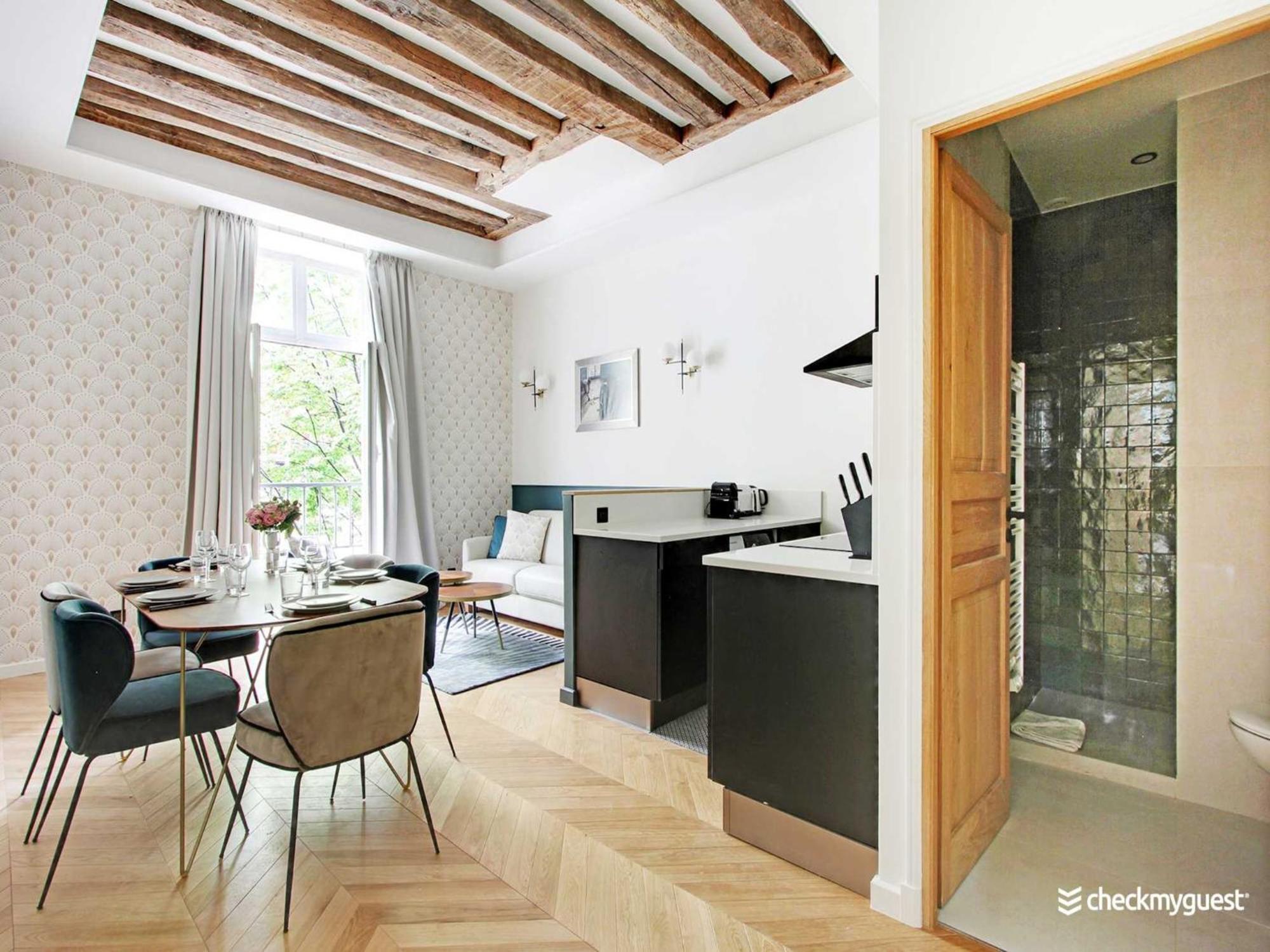Stylish - 2br 6p - Le Marais