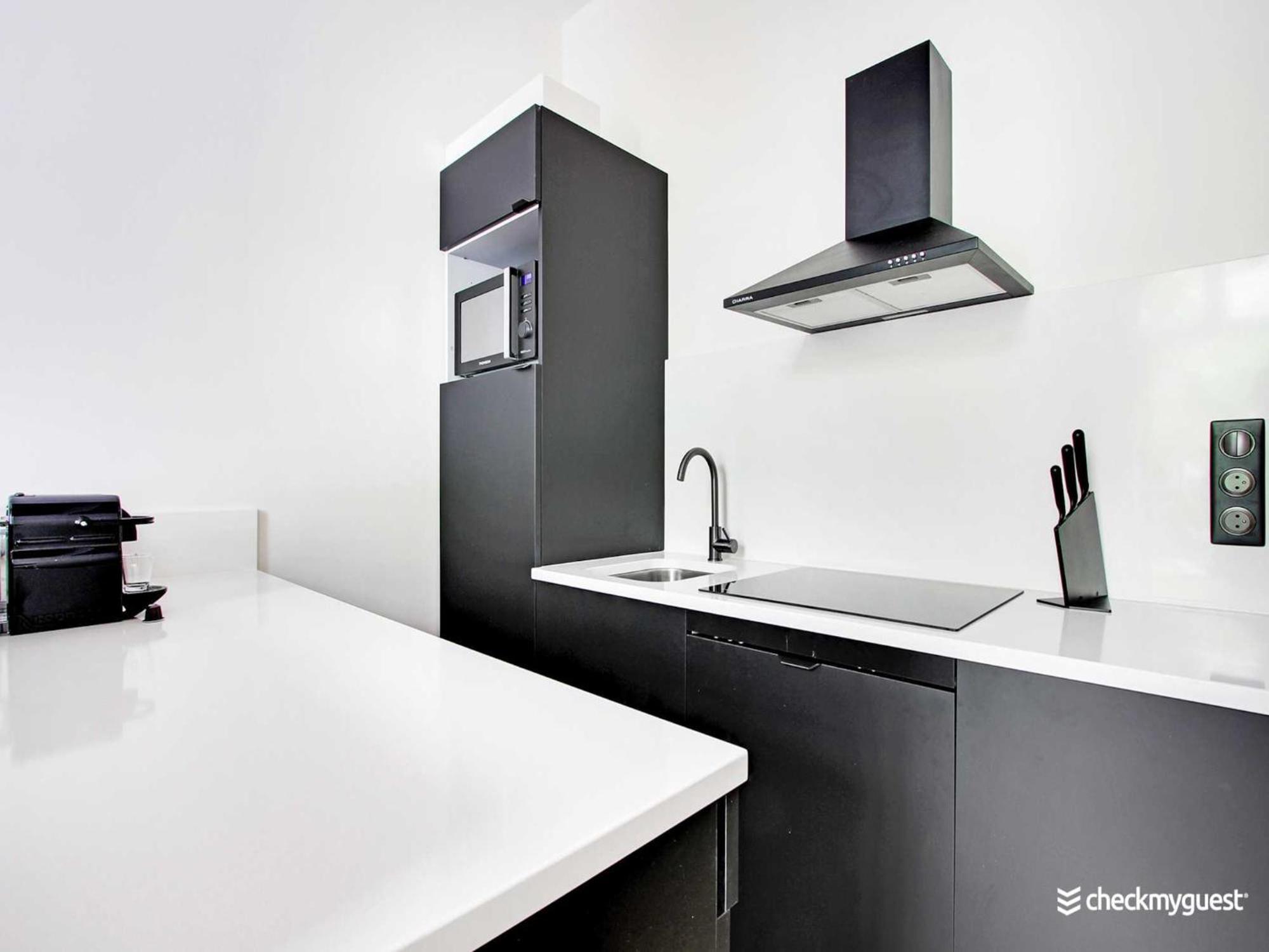 Apartment Stylish - 2br 6p - Le Marais Paris