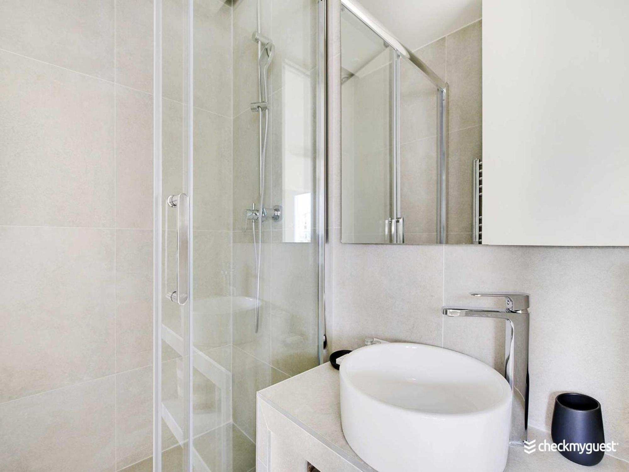Charming - 2br 6p - Faubourg-du-roule Apartment