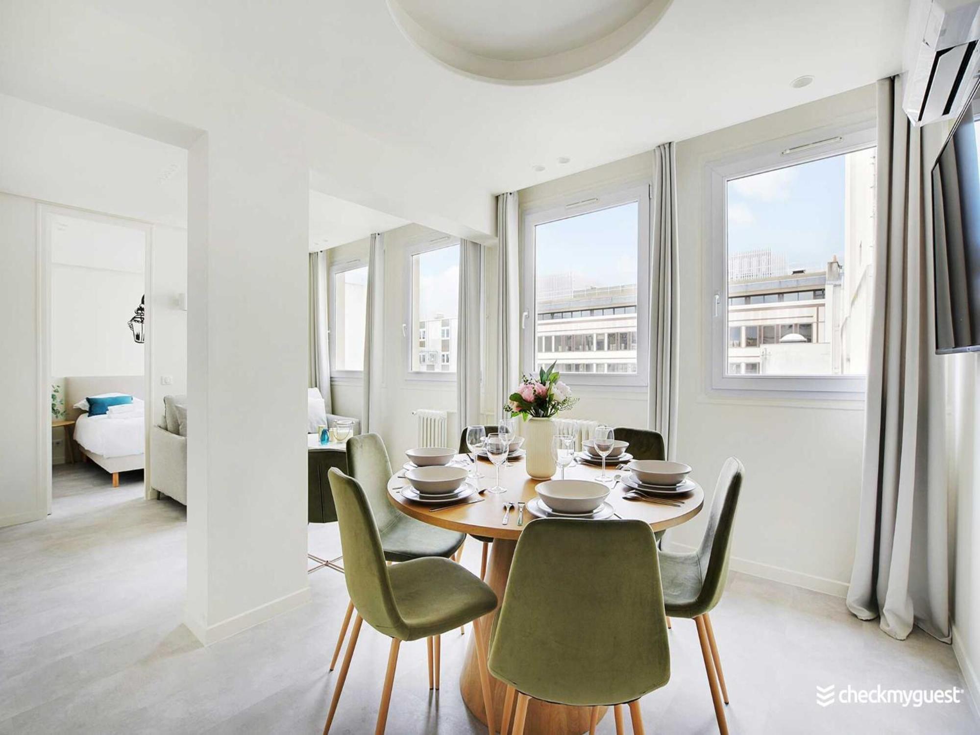 Charming - 2br 6p - Faubourg-du-roule * Paris