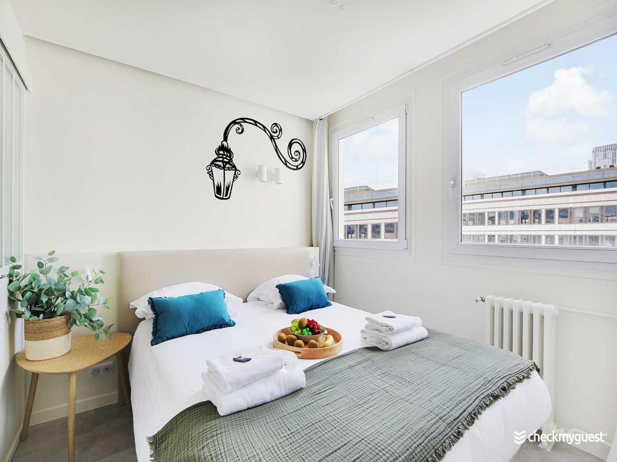 Charming - 2br 6p - Faubourg-du-roule * Paris