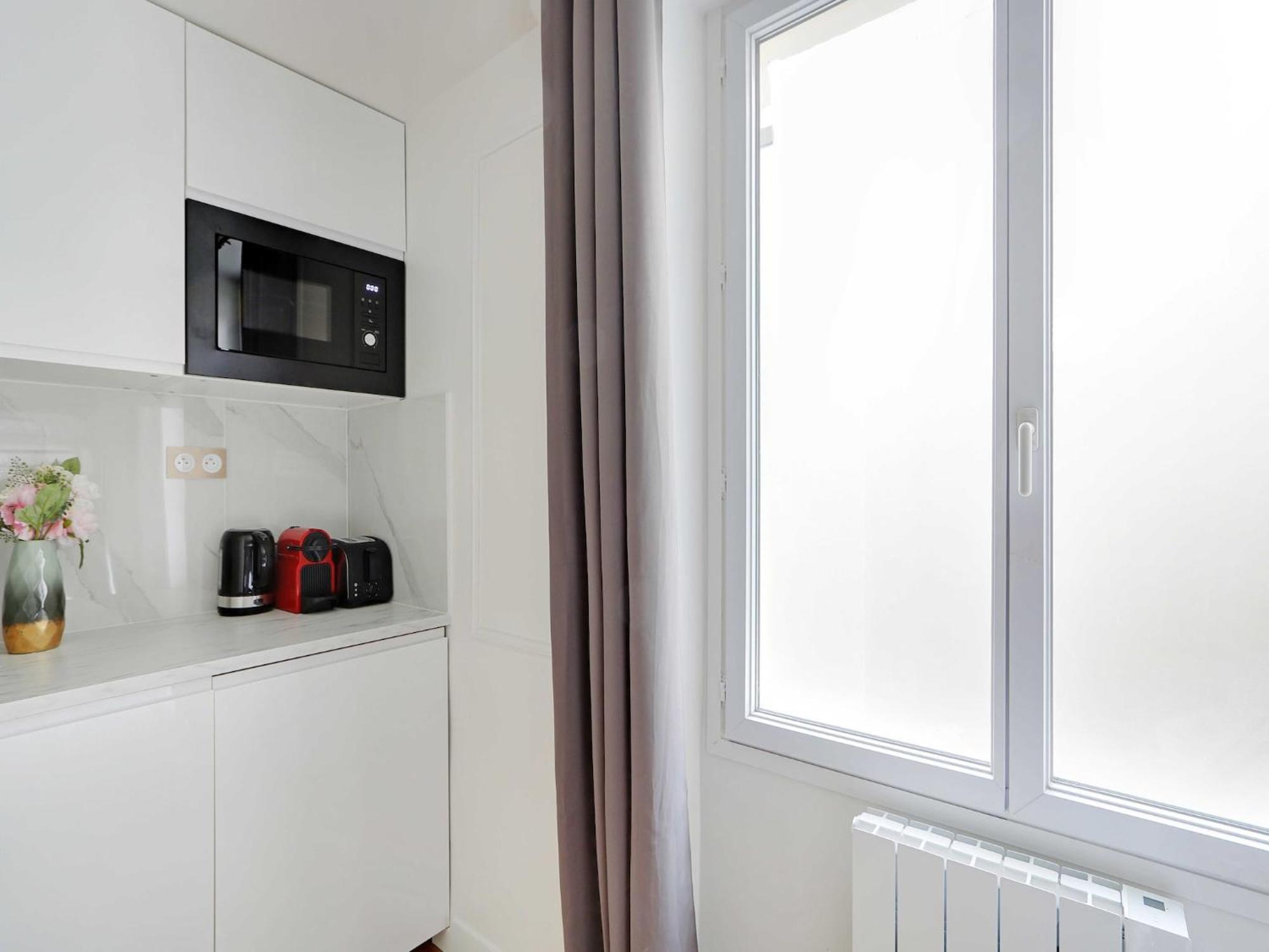 Charming - 3p - Republique Apartment