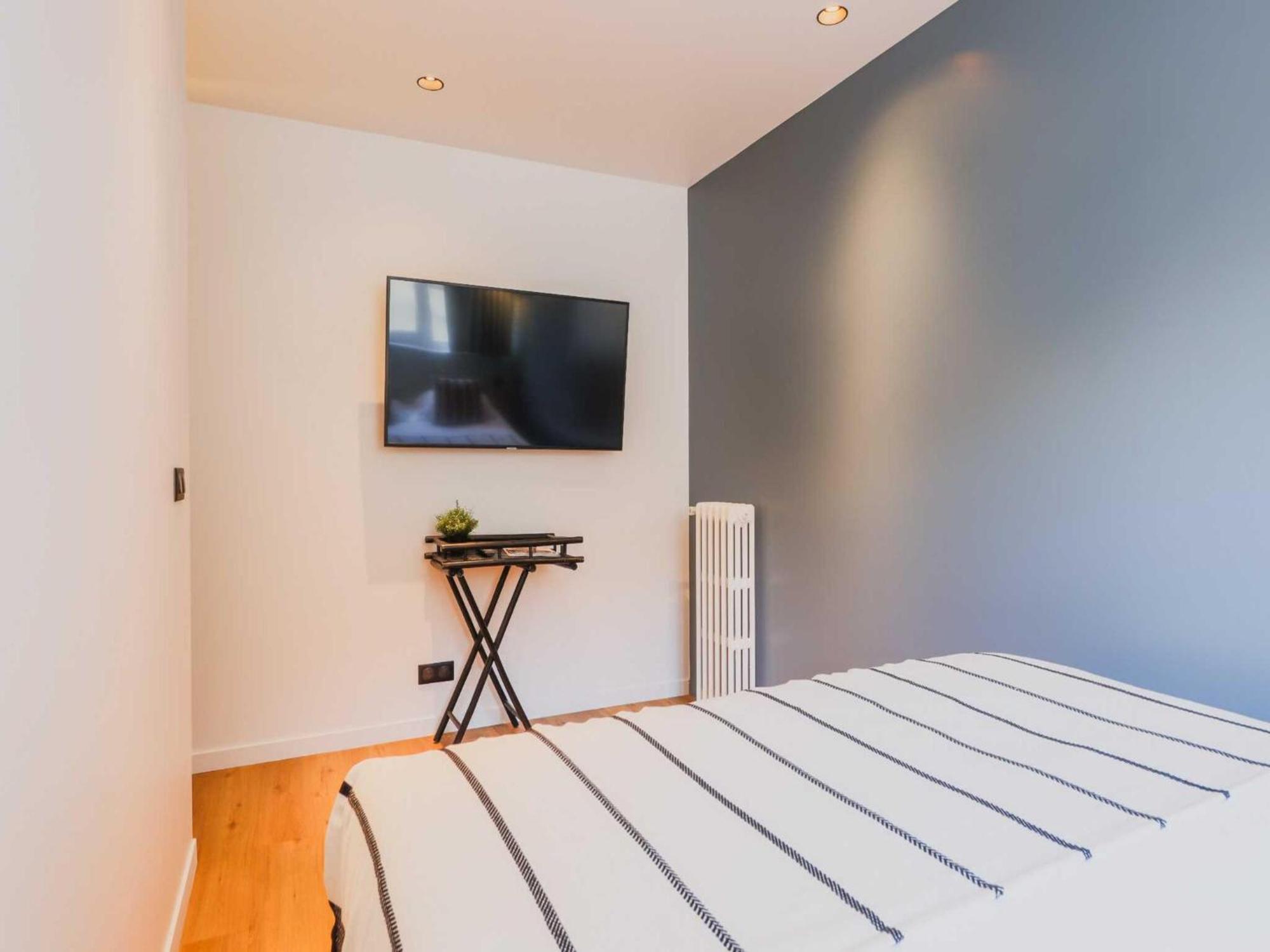 Apartment Elegant - 2br 6p - Canal St Martin