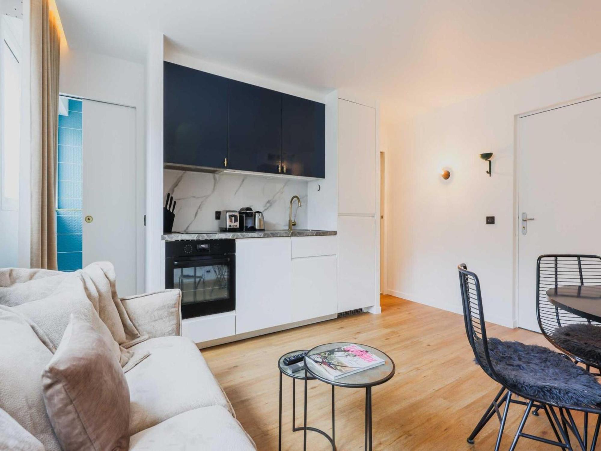 Apartment Elegant - 2br 6p - Canal St Martin Paris
