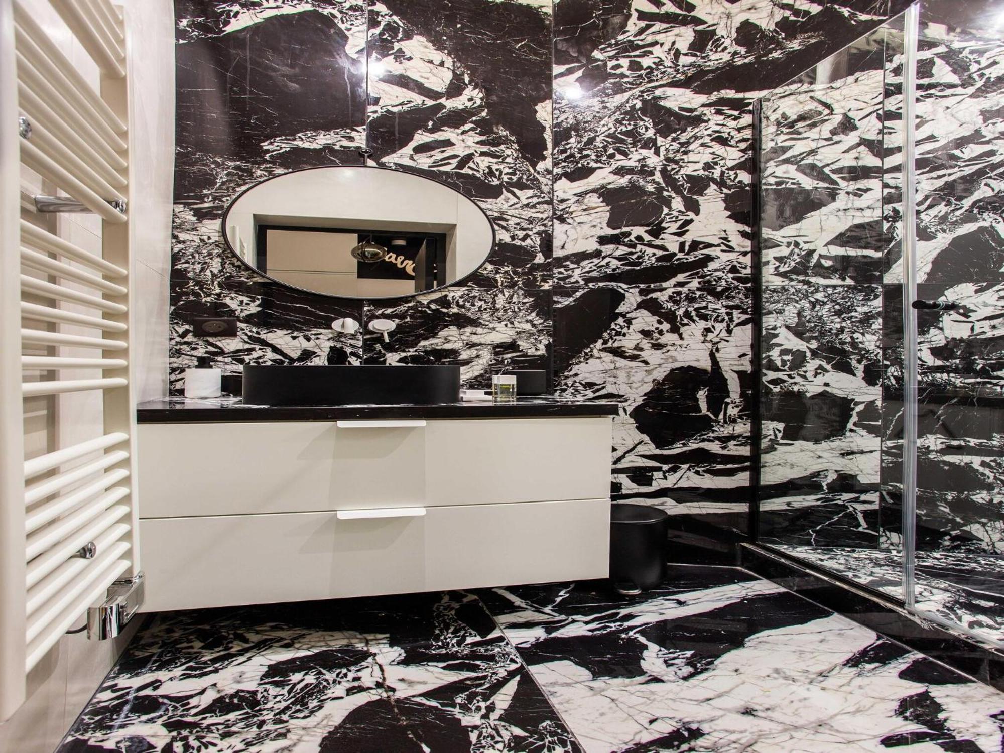 Live Like Real Parisians In The Heart Of Paris