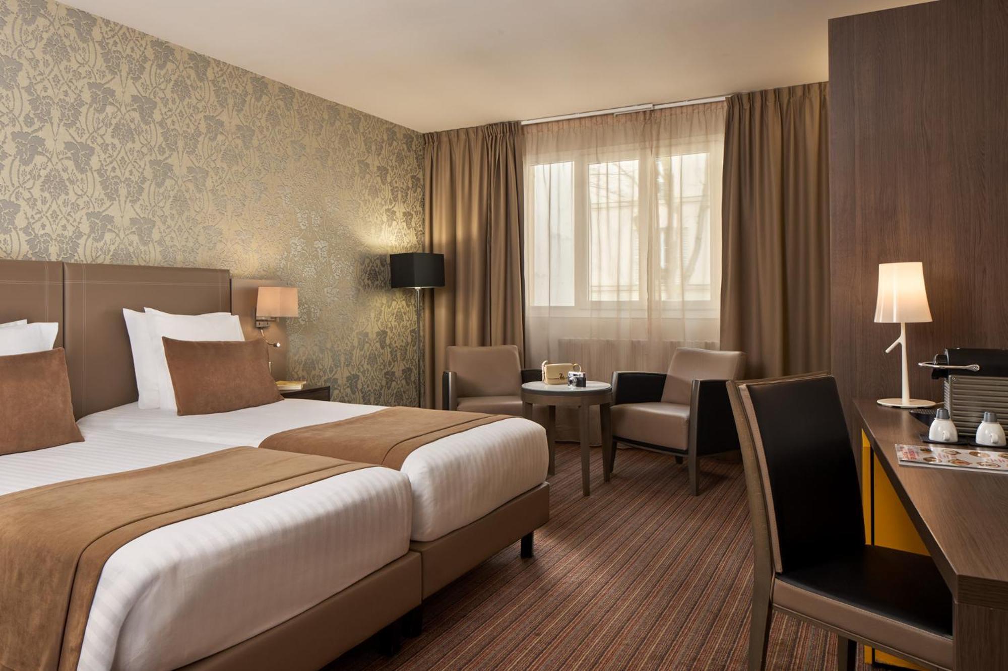 Timhotel Opéra Blanche Fontaine 4*