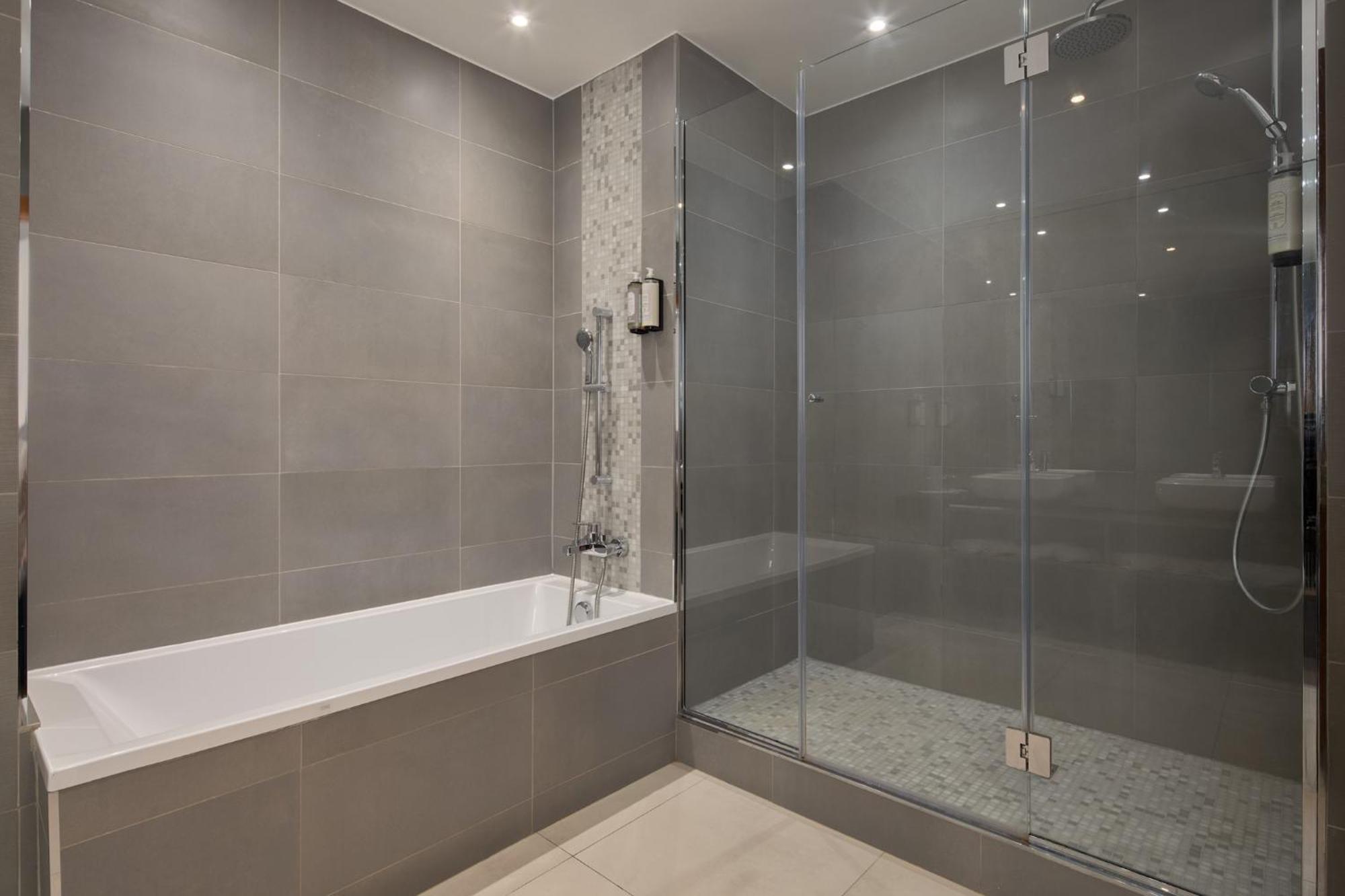 Hotel Timhotel Opéra Blanche Fontaine 4*