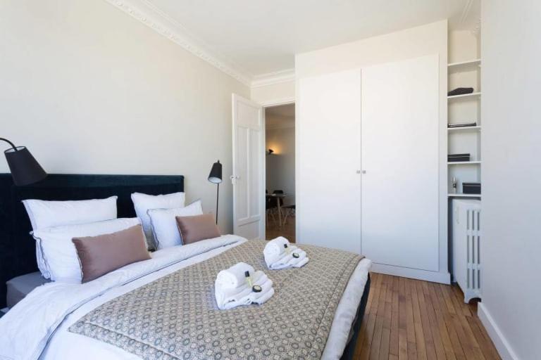Apartment Guestready - Designer - Eiffel Tower View!