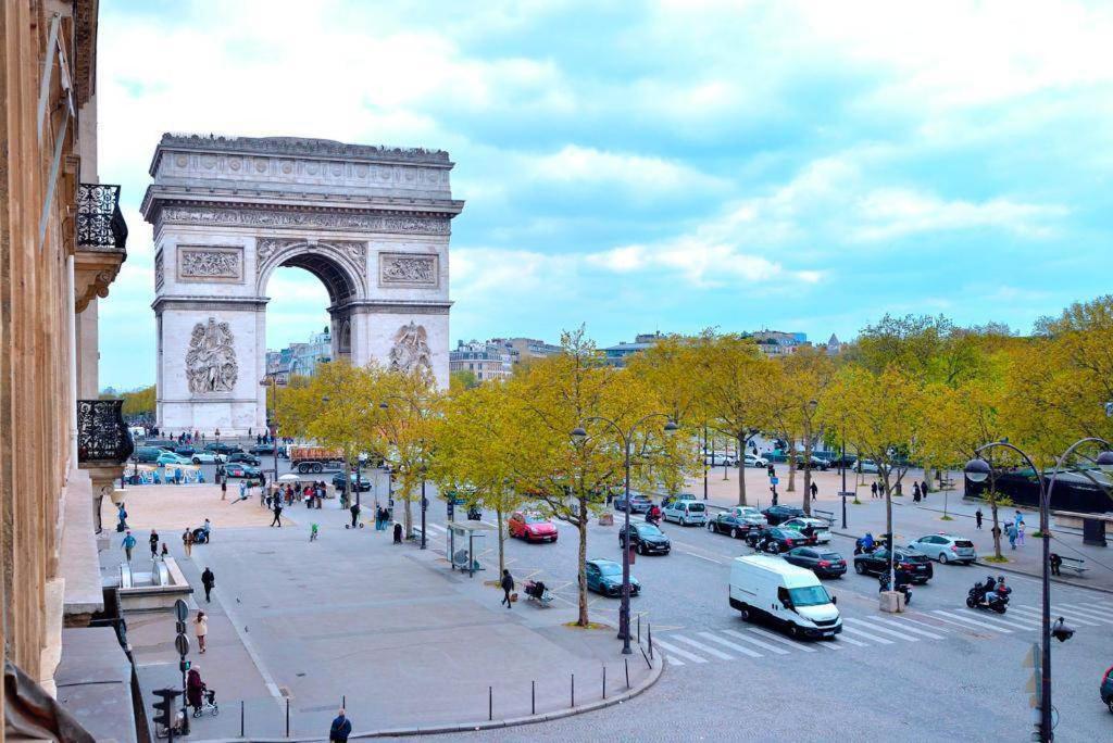 Luxury Montaigne Appartement *