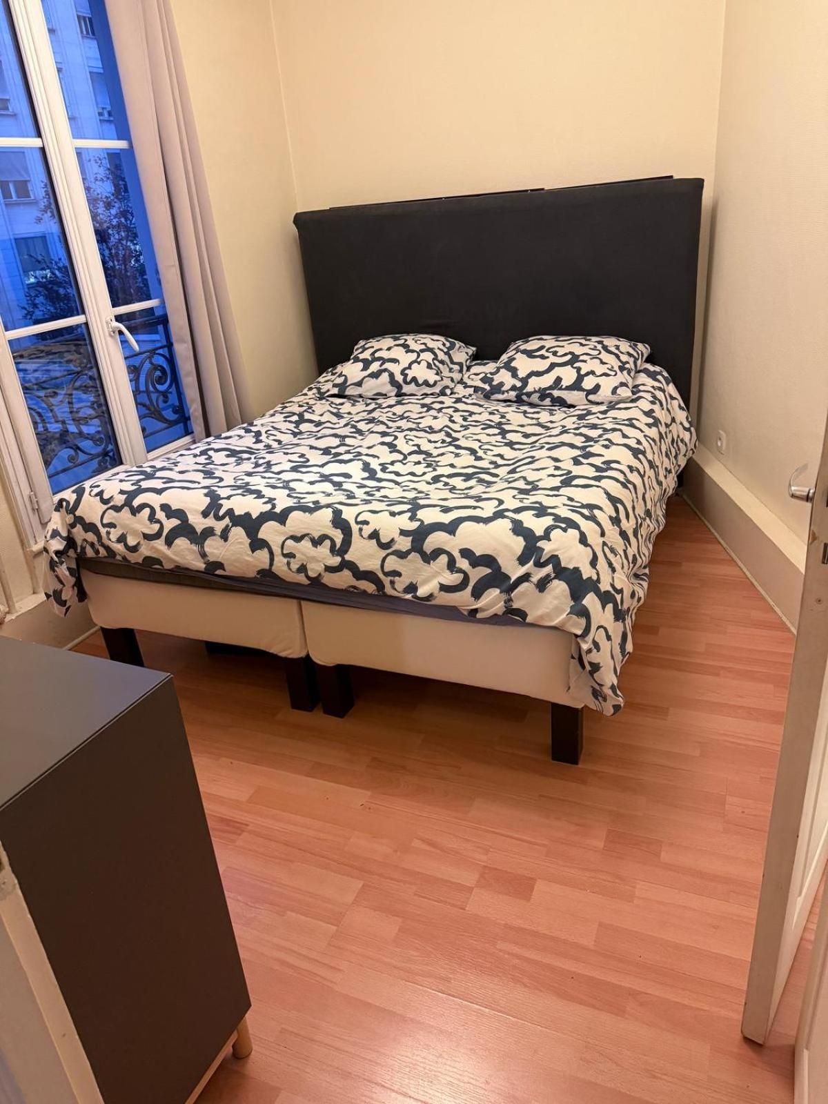 Amazing 1 Bedroom, 30sec From Arc De Triomphe