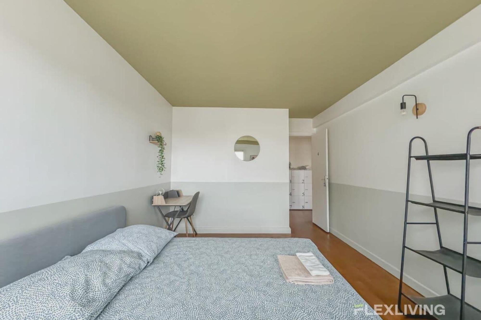 Flexliving - Whole Flat - Losserand Apartment *