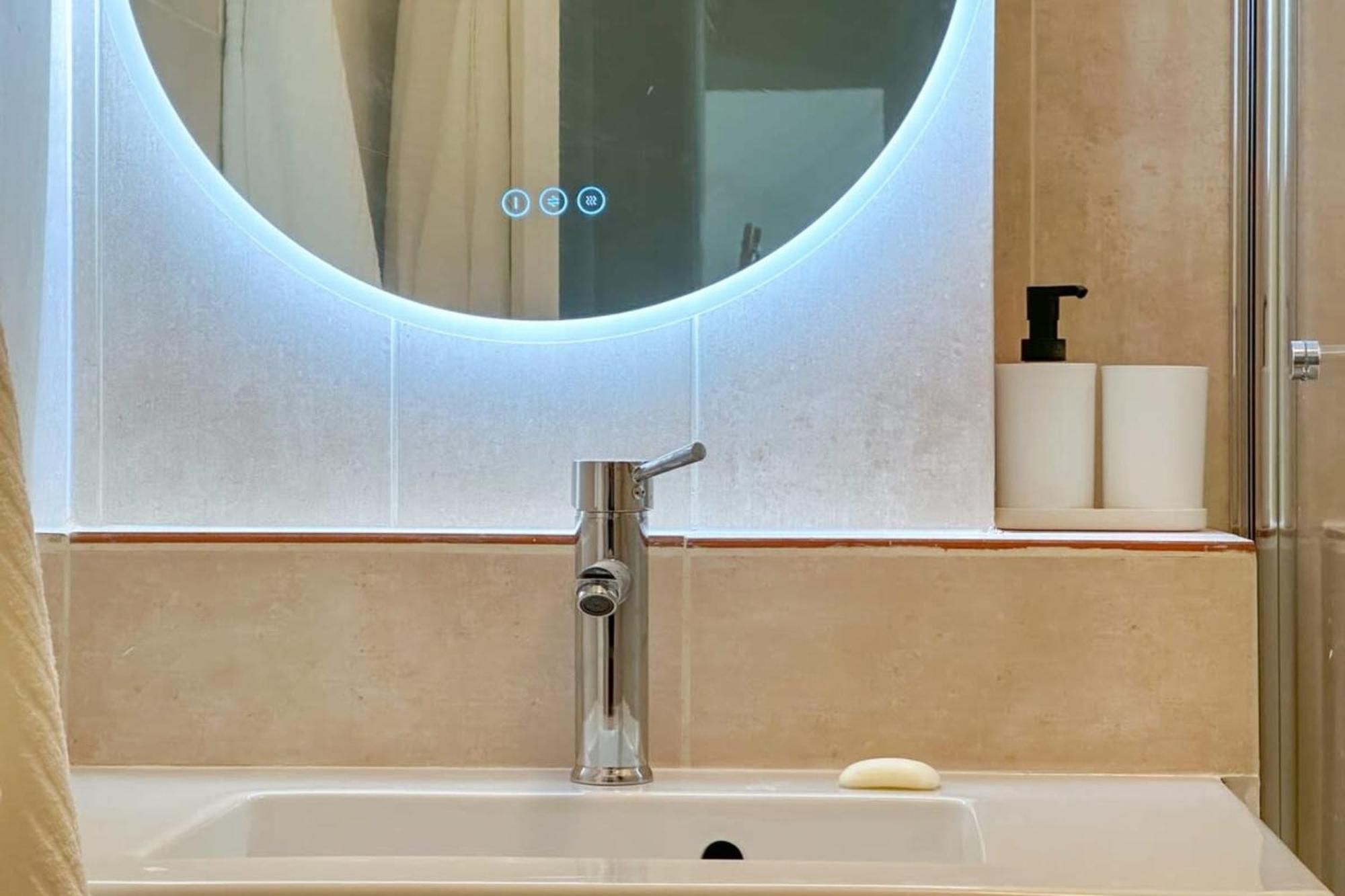 Flexliving - Whole Flat - Echiquier