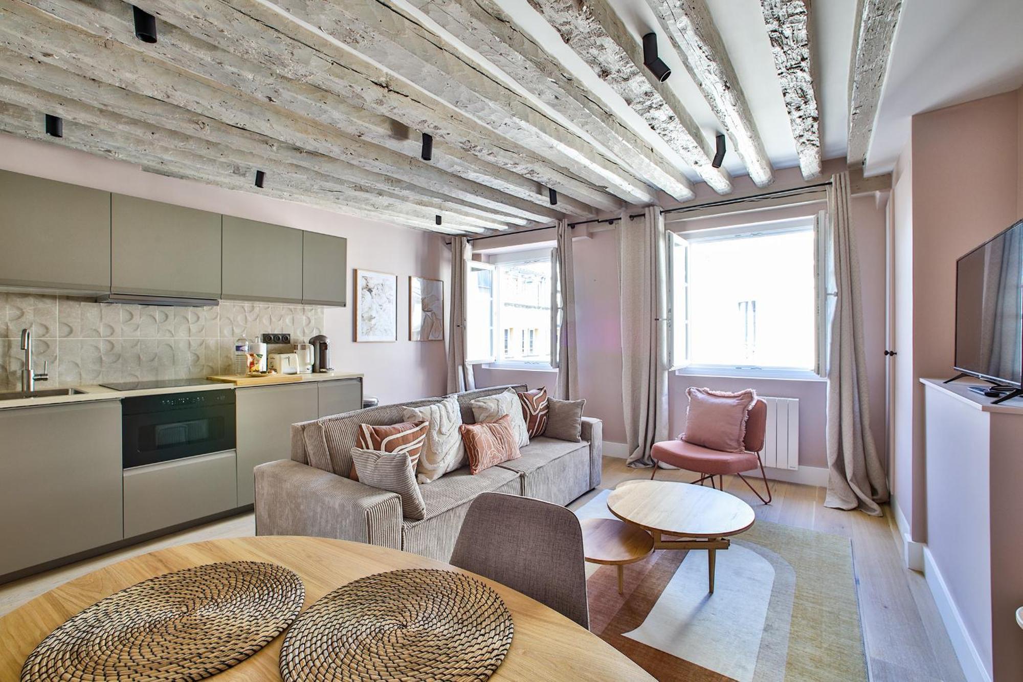 Coeur De - Grand Climatise 3 Br Apartment