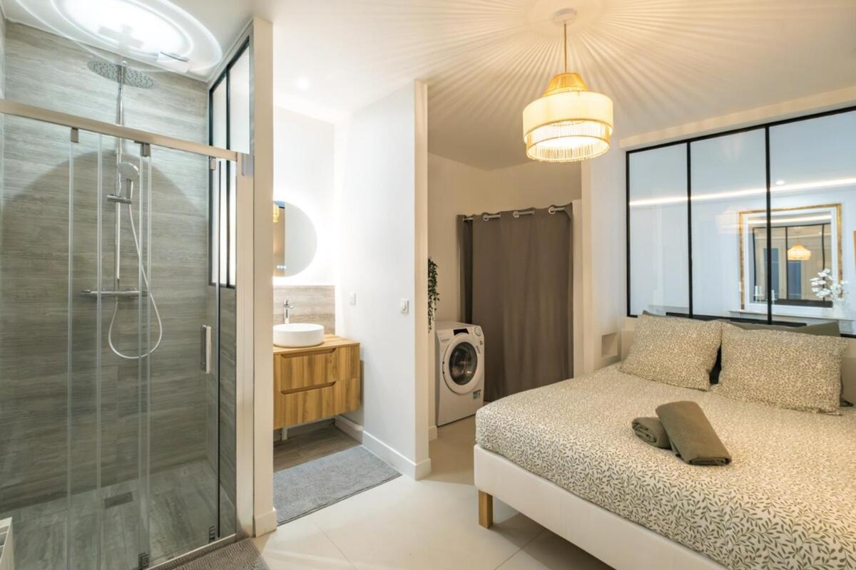 Apartment Haussmann - Champs-elysees