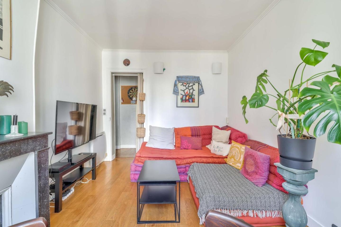 Lovely 1br Flat Near Voltaire Metro Station