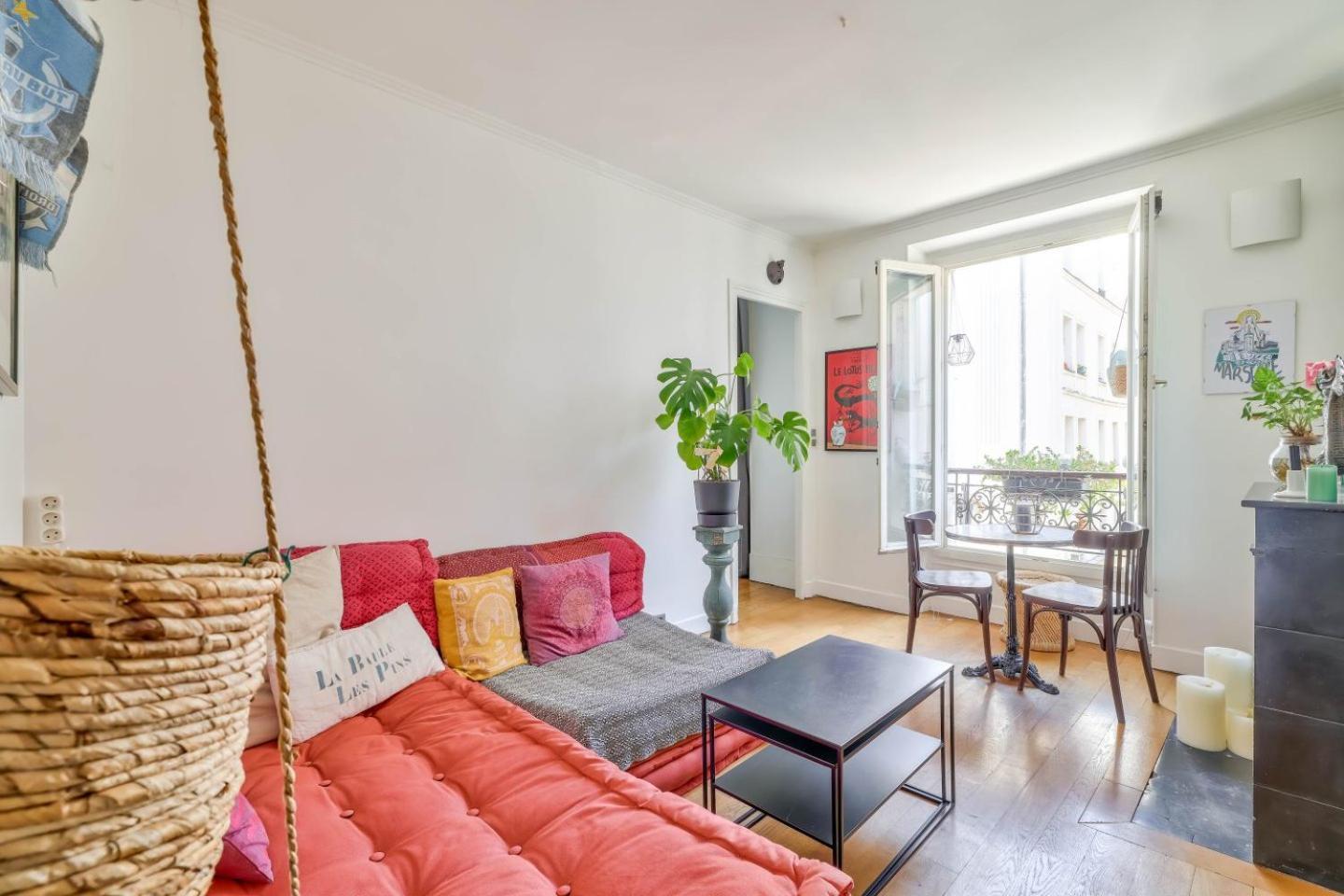 Lovely 1br Flat Near Voltaire Metro Station Apartment Paris