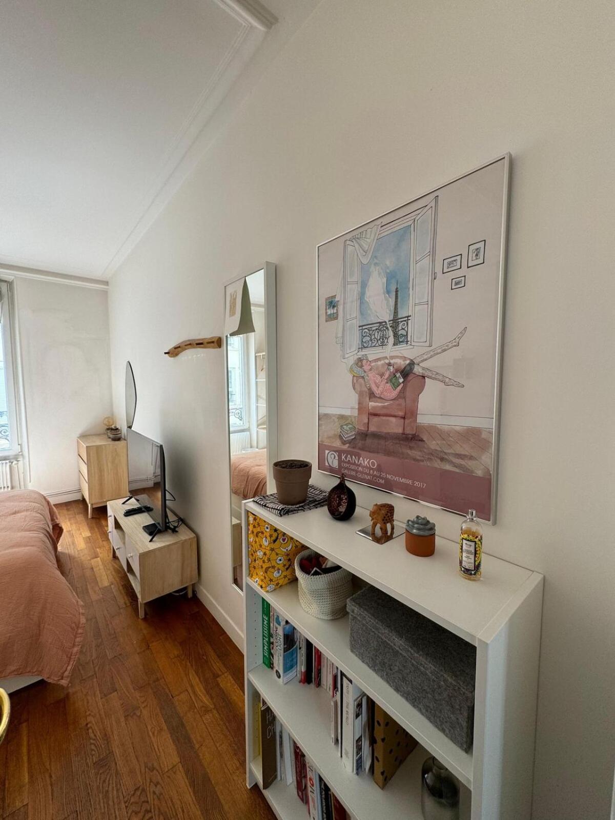 Apartment Situe En Plein Coeur De *
