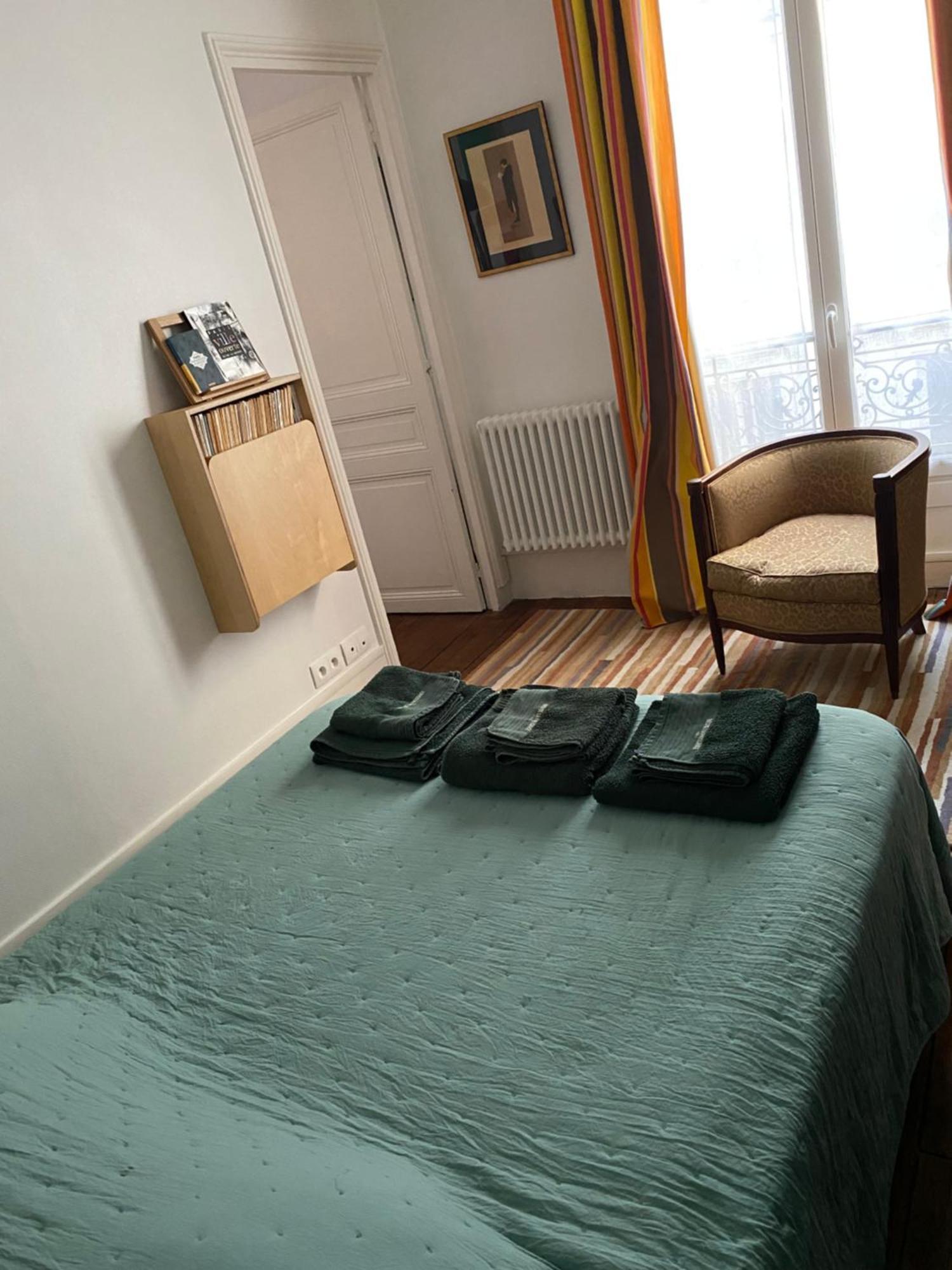 Charming Close To Emily's Spots In Appartement *