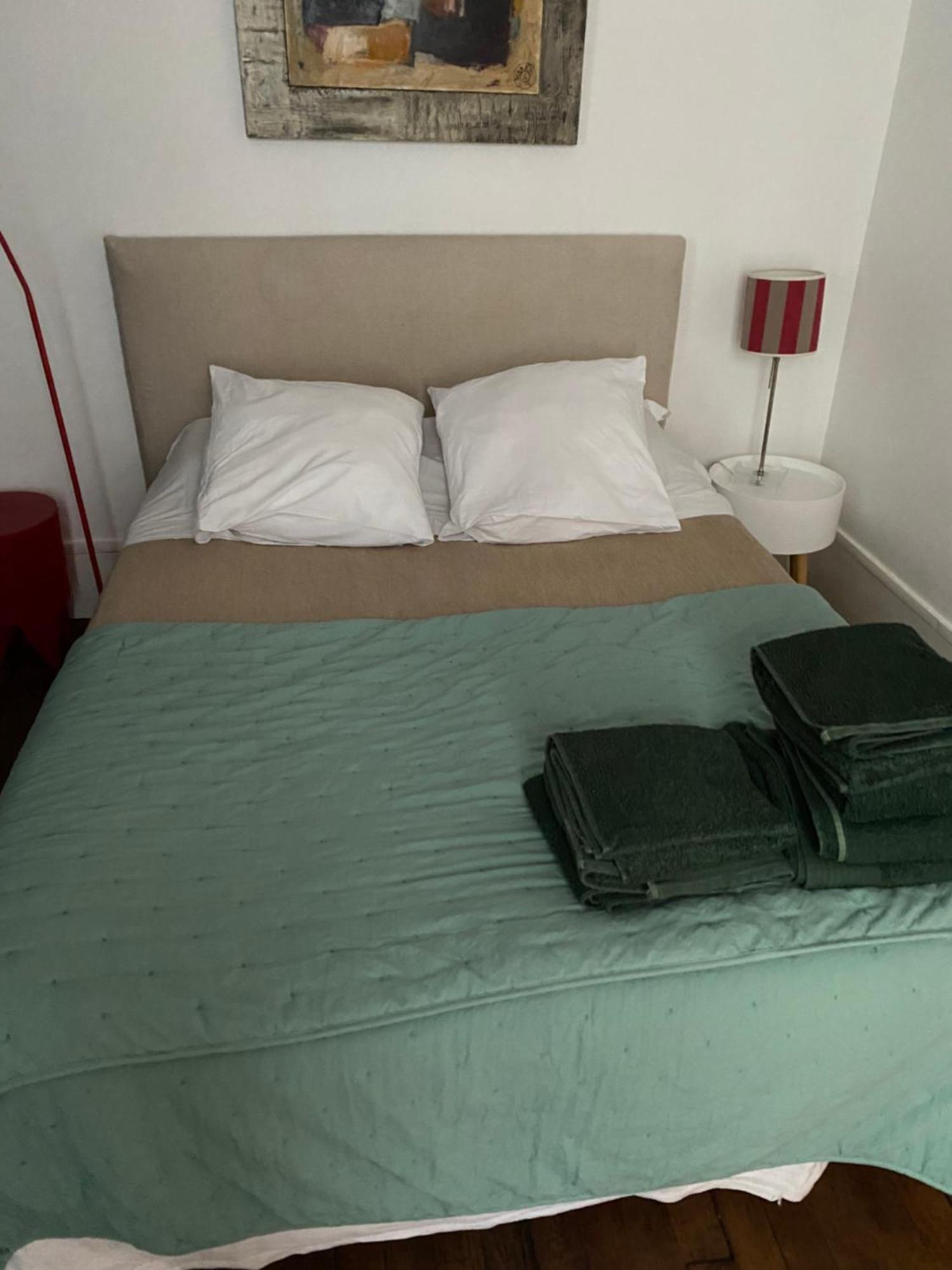 Charming Close To Emily's Spots In Appartement *