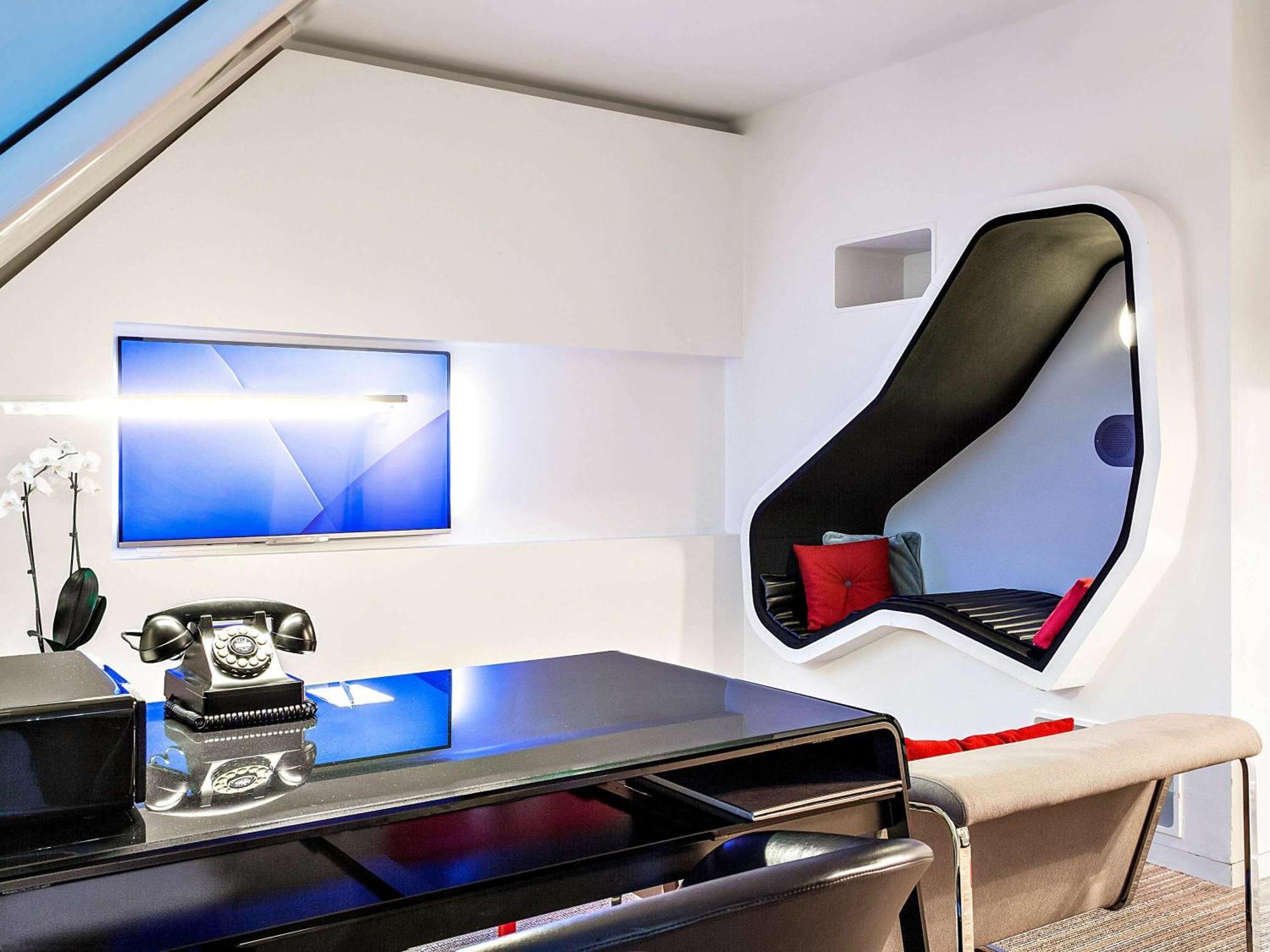 Novotel Les Halles Hotel 4*
