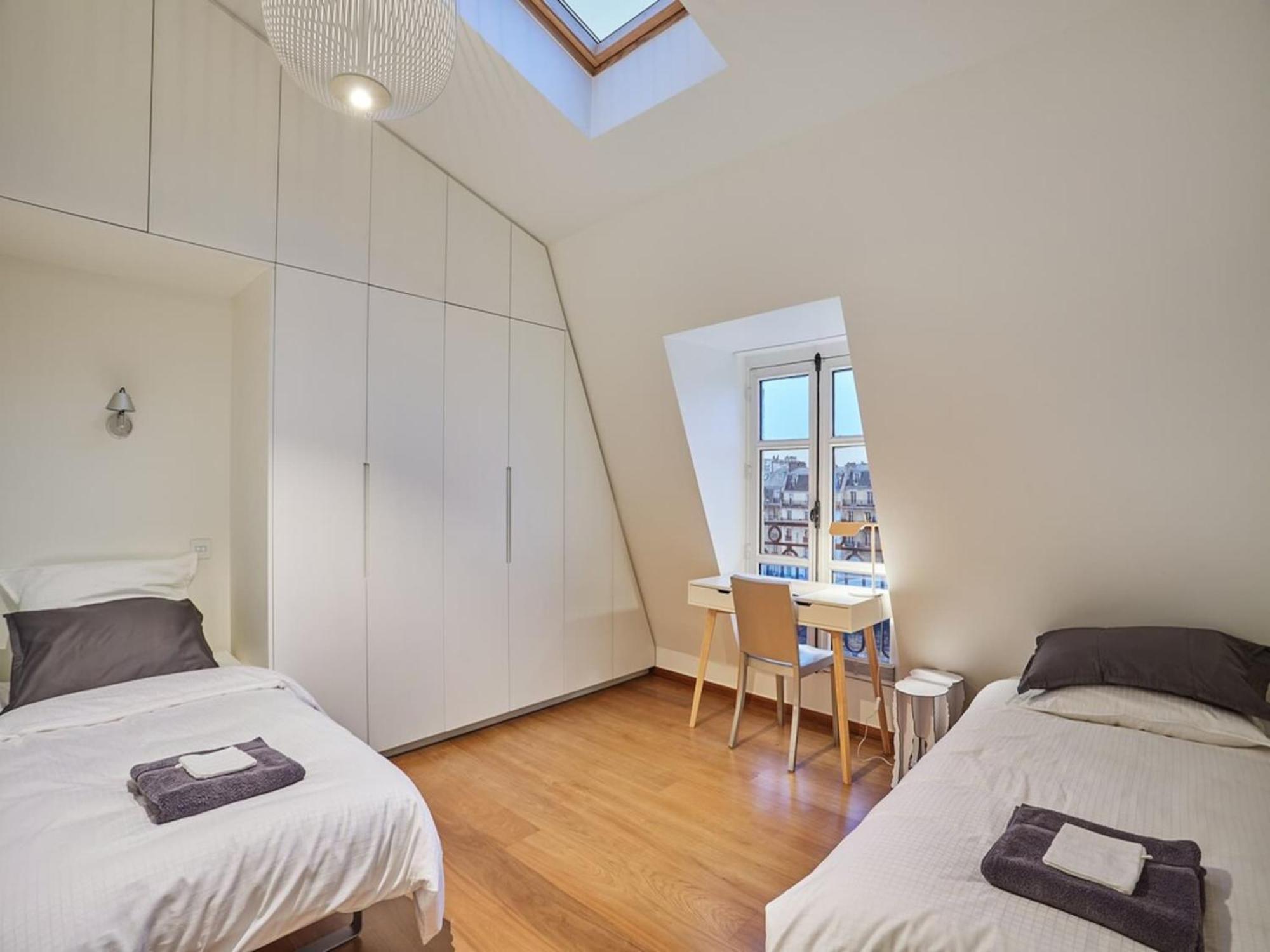 Sublime Center Of Le Marais Paris