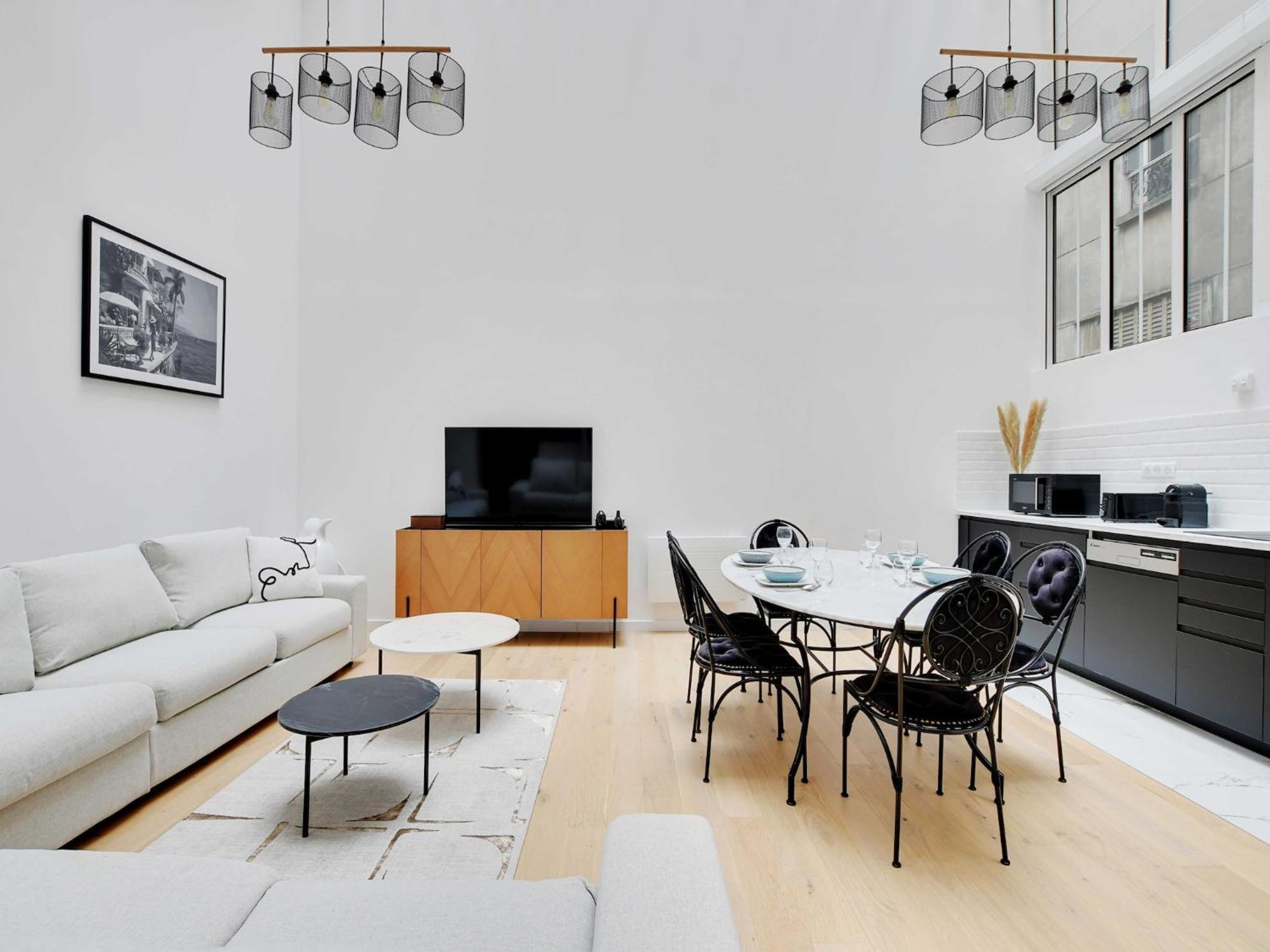 Authentique - 1br- 2p- Voltaire Apartment