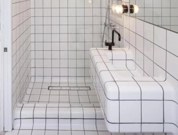 Homestay Chatillon Citea Express Chatillon Metro Pour Nuitee Avec Acces Direct Centre Et Espace Limite En Journee Sans Nuitee Acces Limite 8h00-19h00 Depot Bagage *