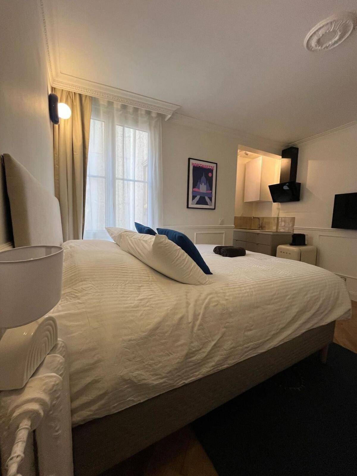 Flat In Heart Of Apartment *