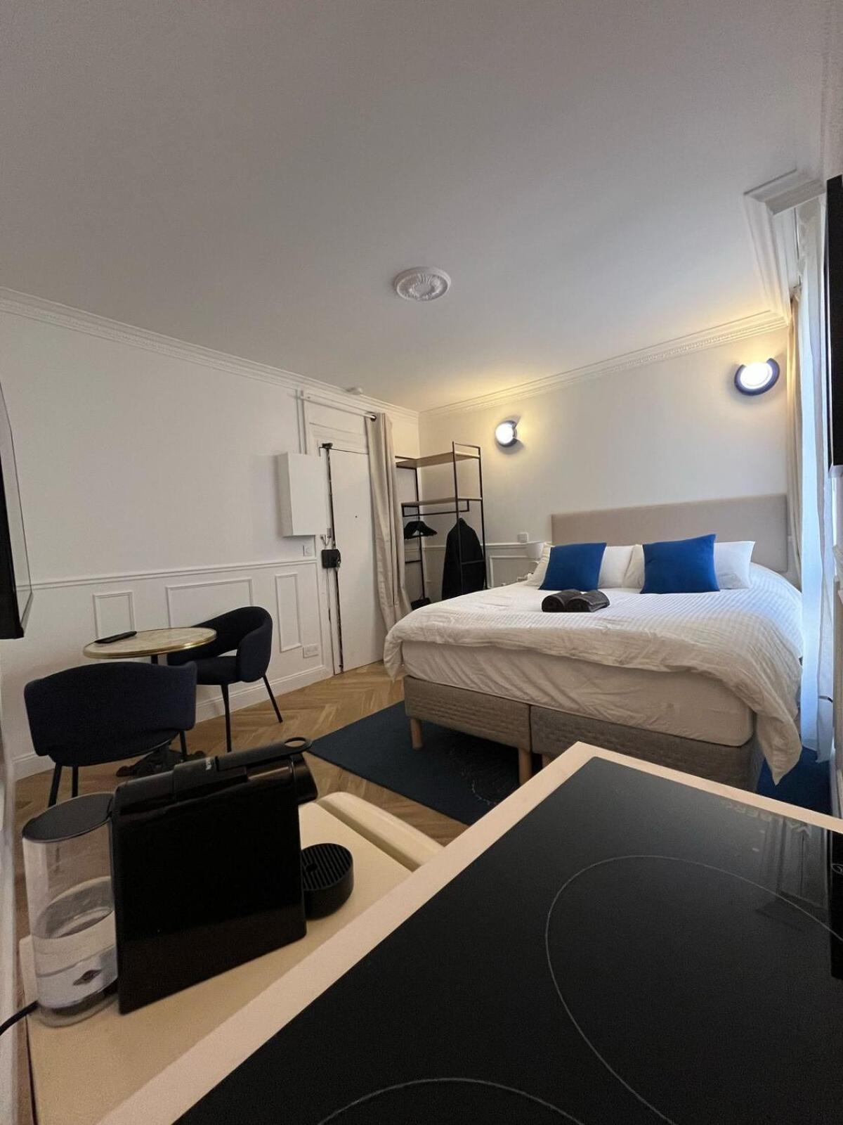 Flat In Heart Of Paris