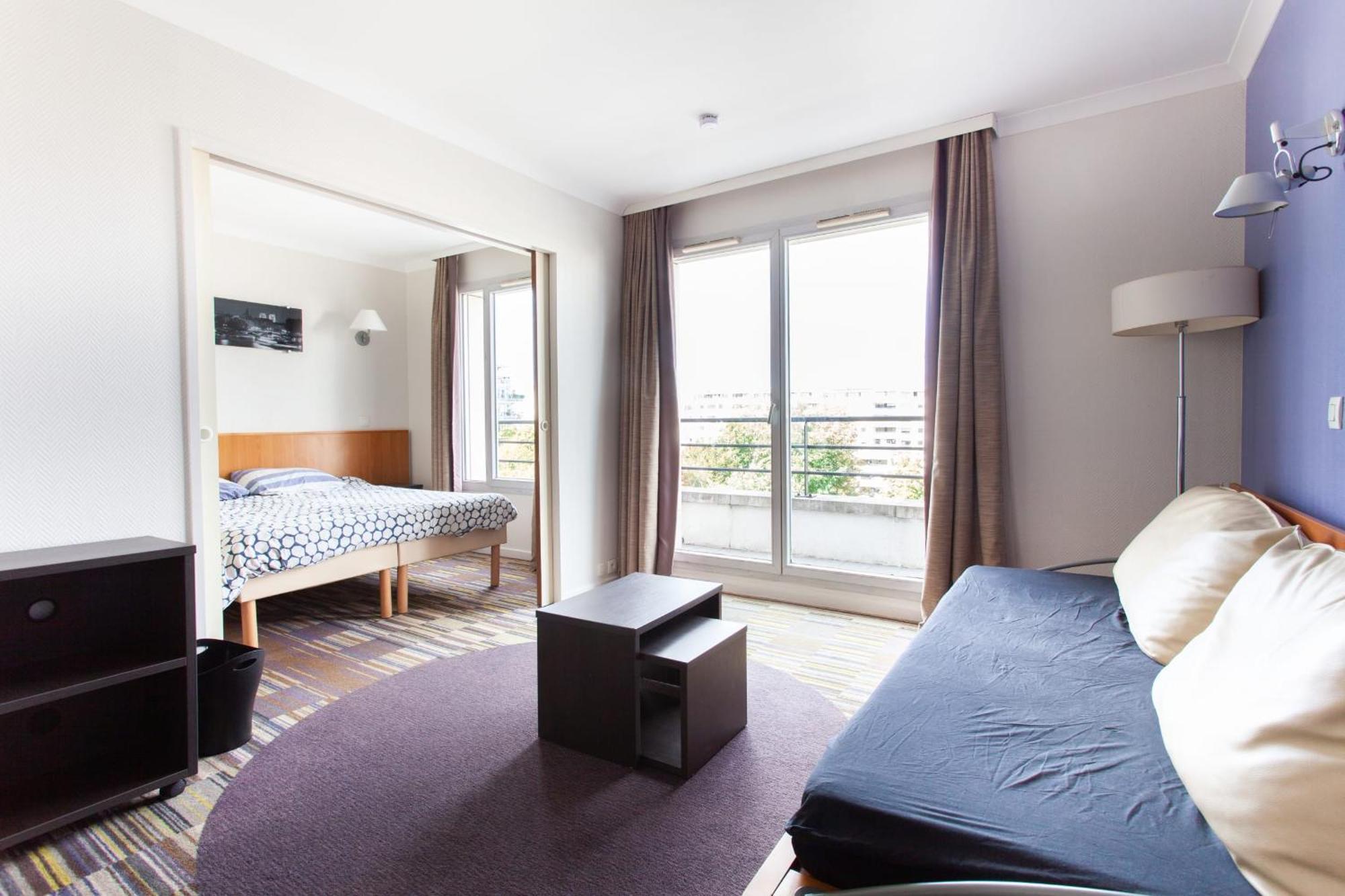 Cosy With Balcony Near Buttes Chaumont Apartment Paris