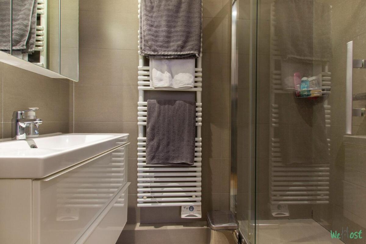 Apartment Faubourg Montmartre - Ci - Joli Parisien Pour 2 Personnes 9eme *