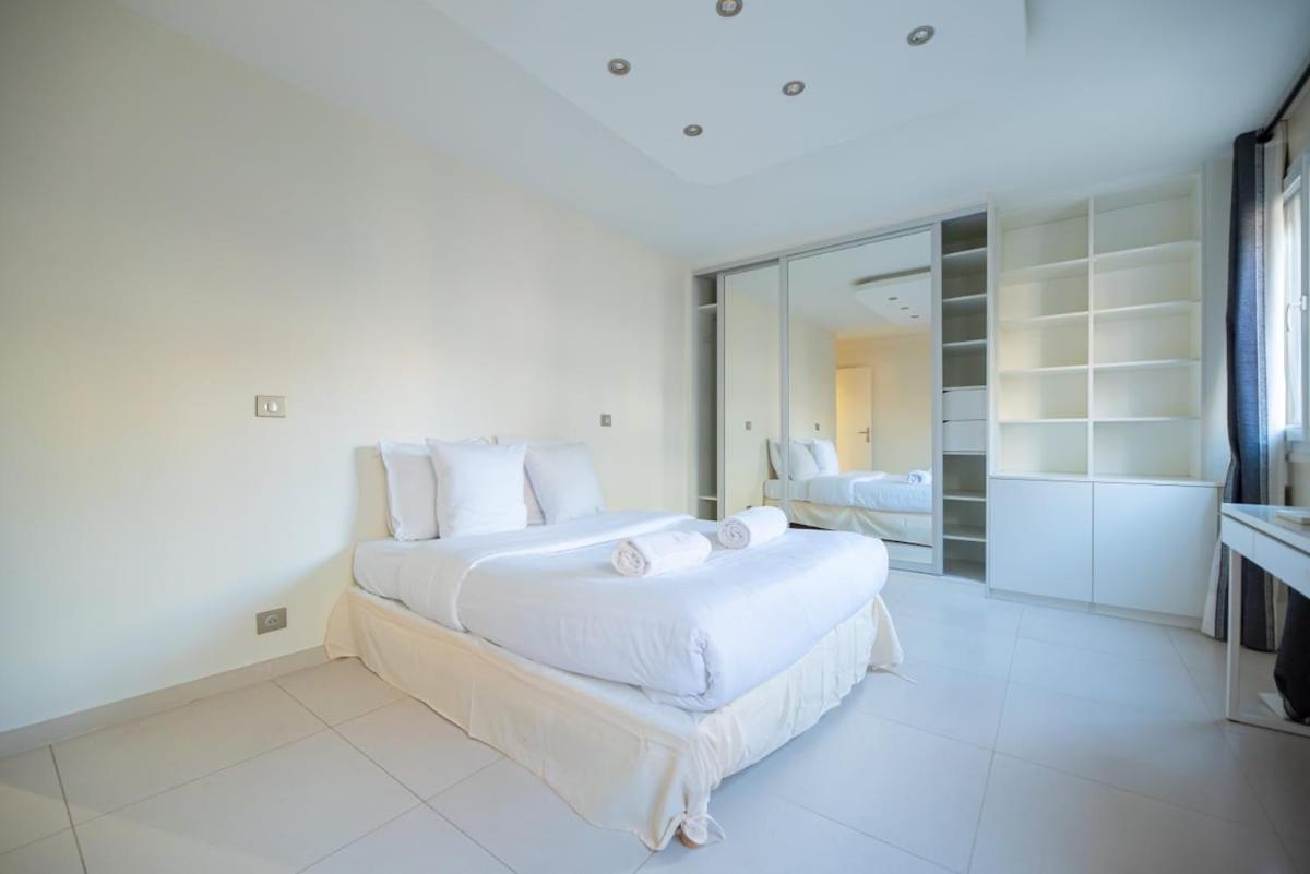 Apartment Spacious 3br Canal Saint Martin *