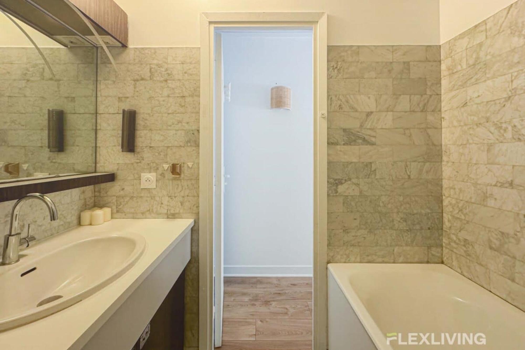 Flexliving - Whole - Saens Apartment *