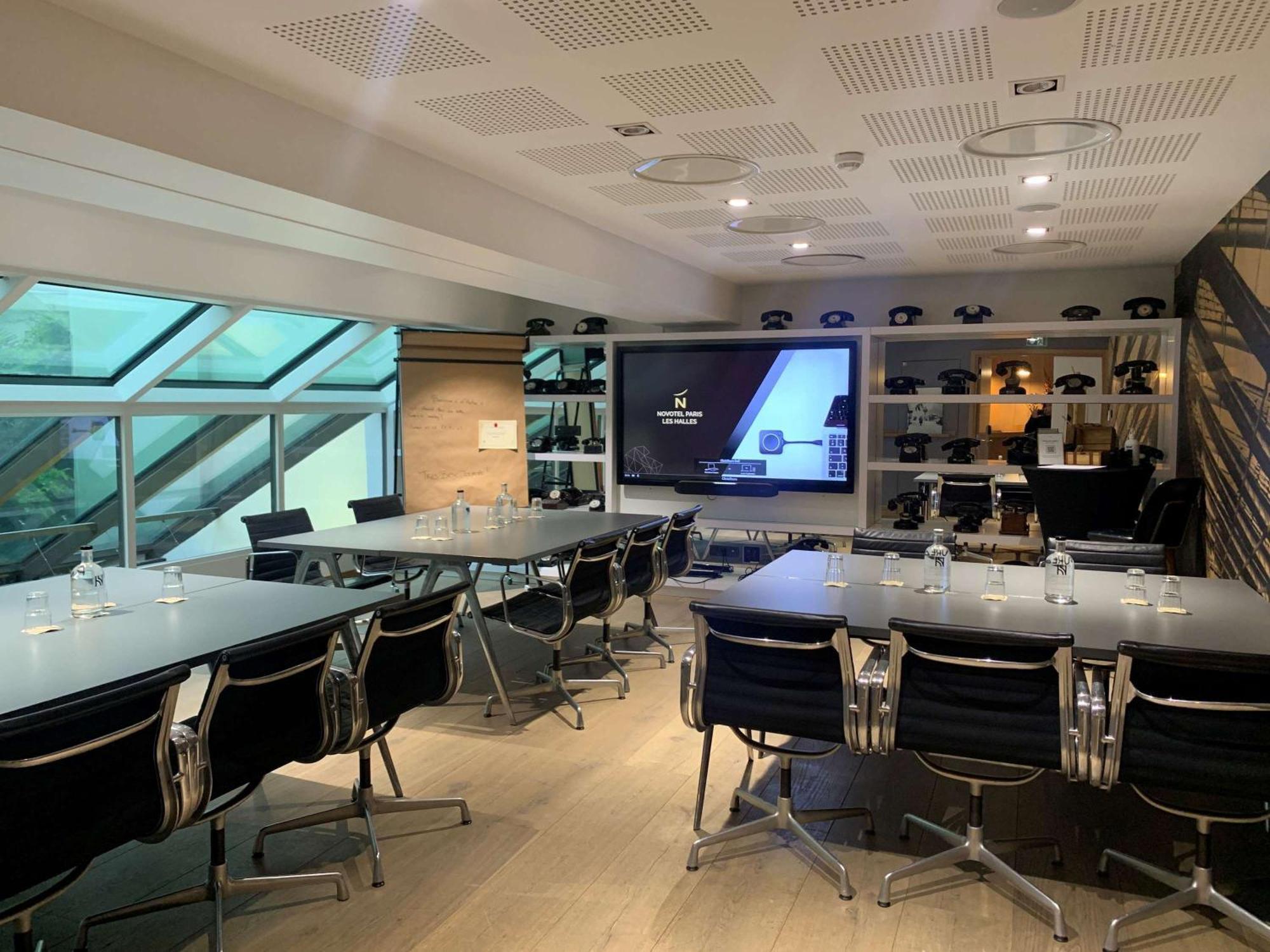 Novotel Les Halles 4*
