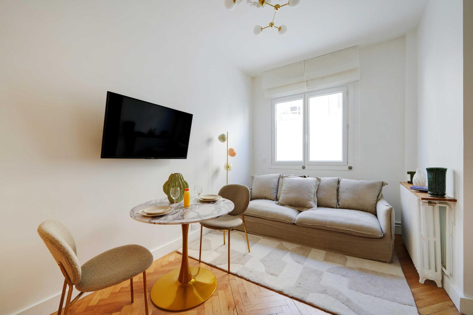 Peaceful Chic - 2p - Parc Monceau Apartment Paris