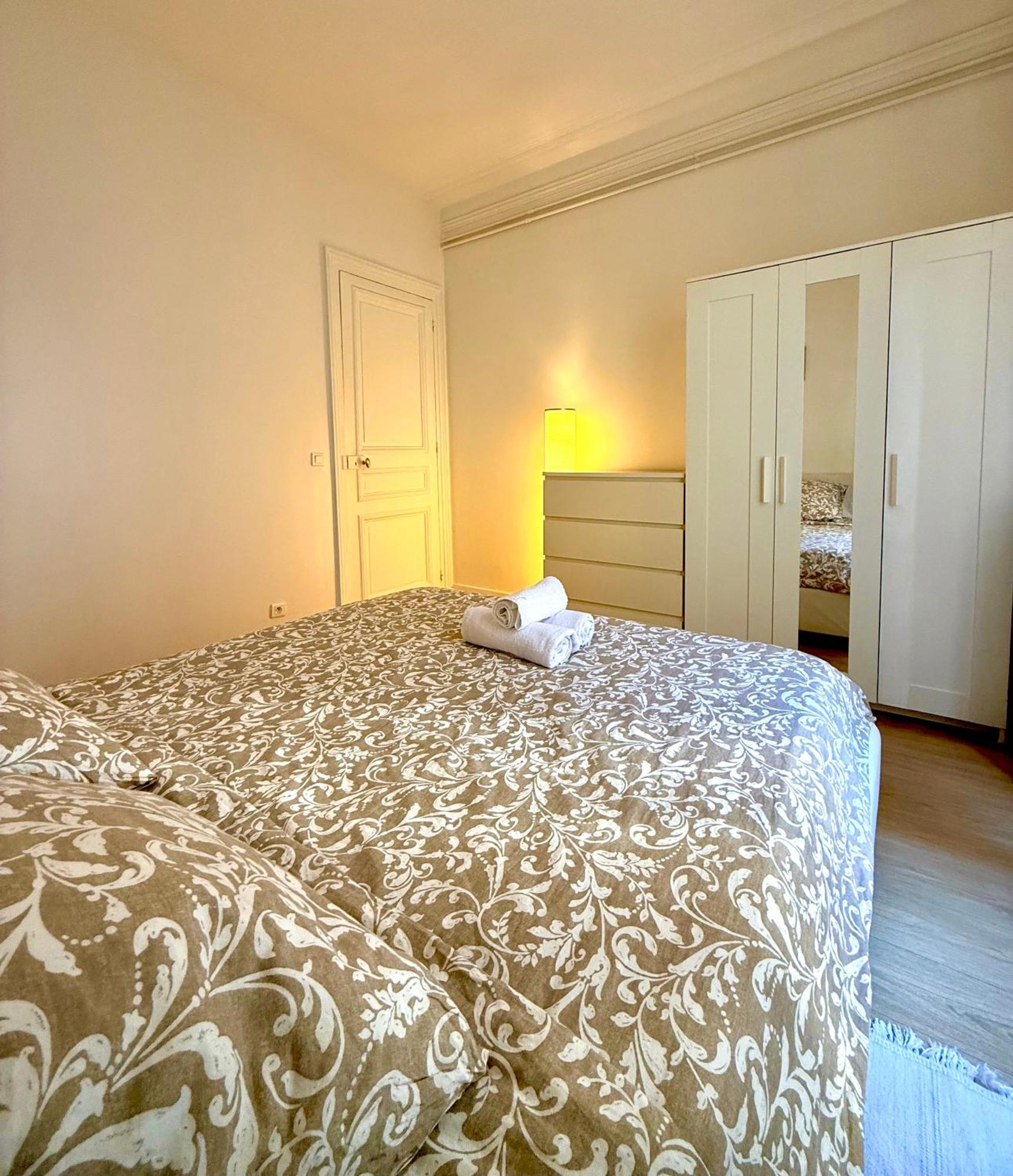 Champs Elysees 5