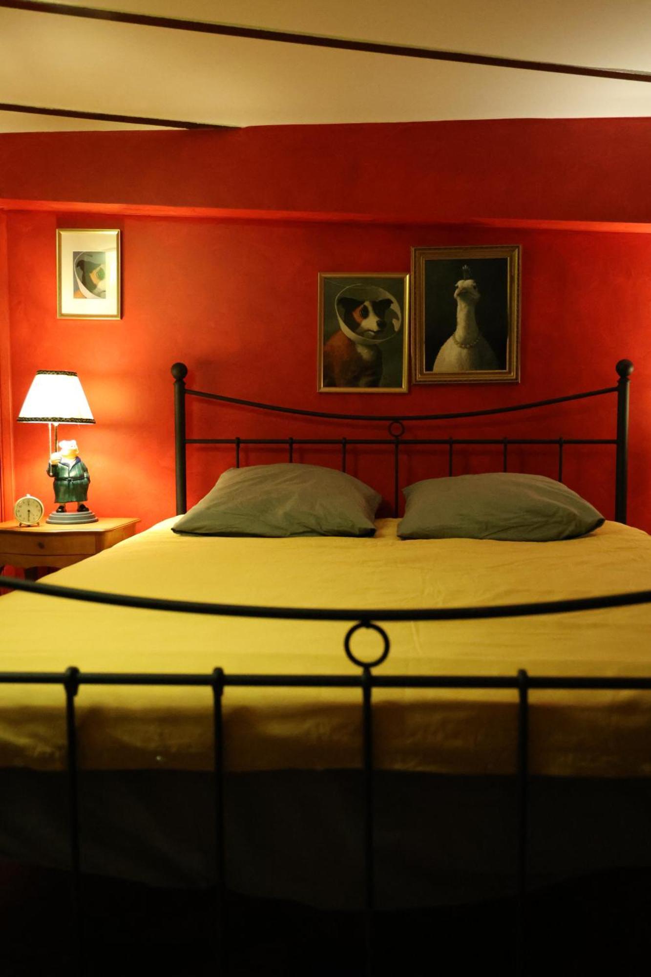 Amelie In Apartment Paris