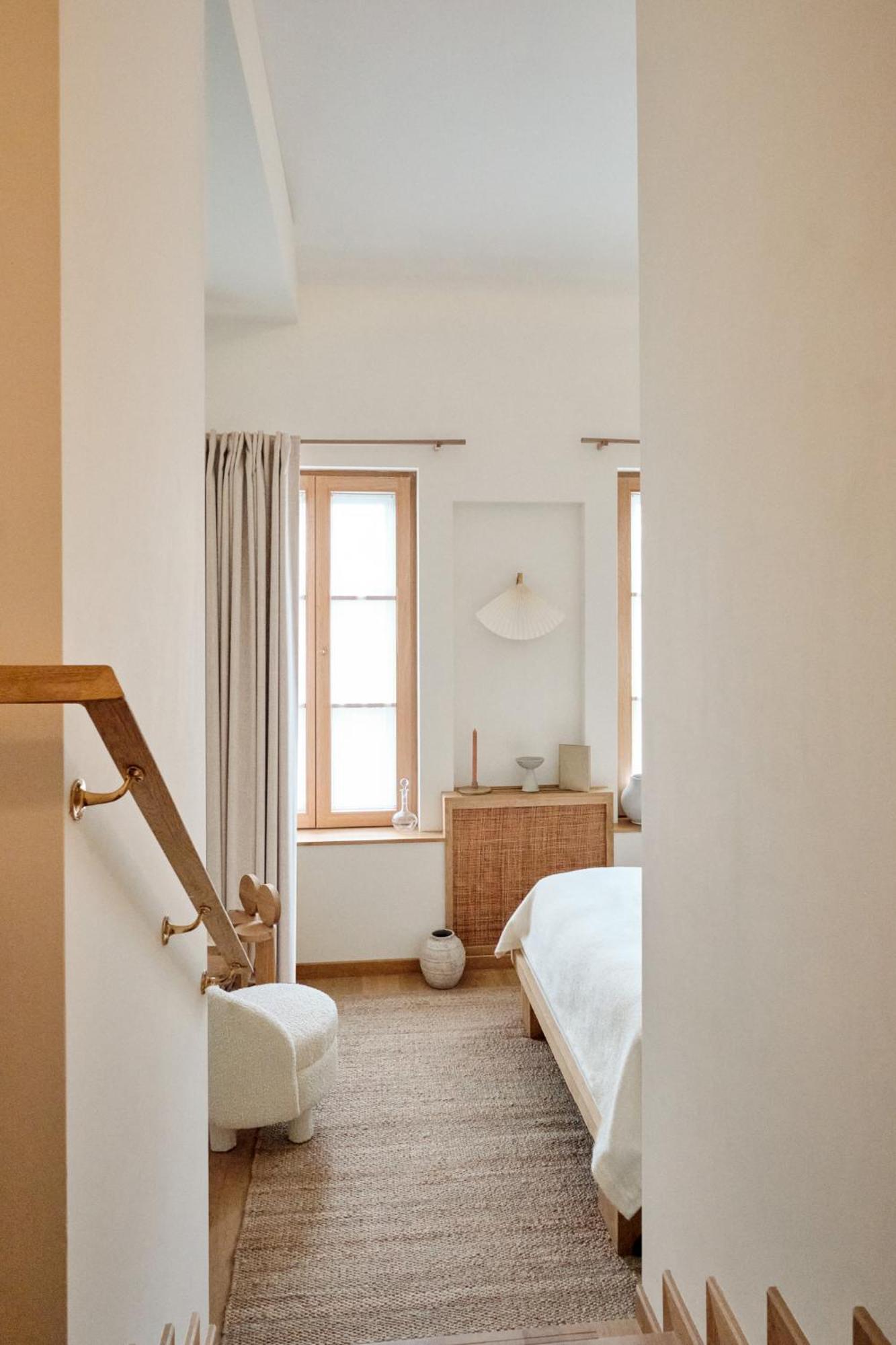 Elysee Montmartre Hotel Paris