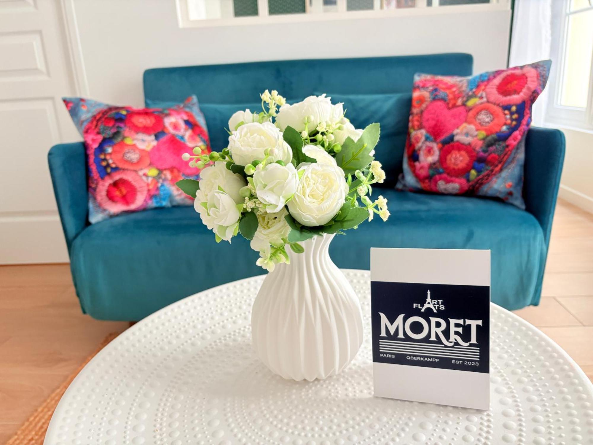 Moret Art Flats Trendy East *