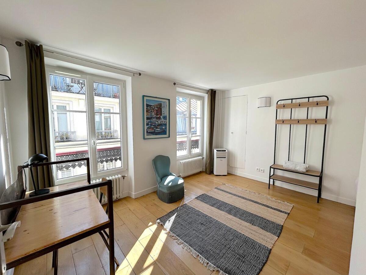 Outstanding And Sunbathed 3 Br Apartment *