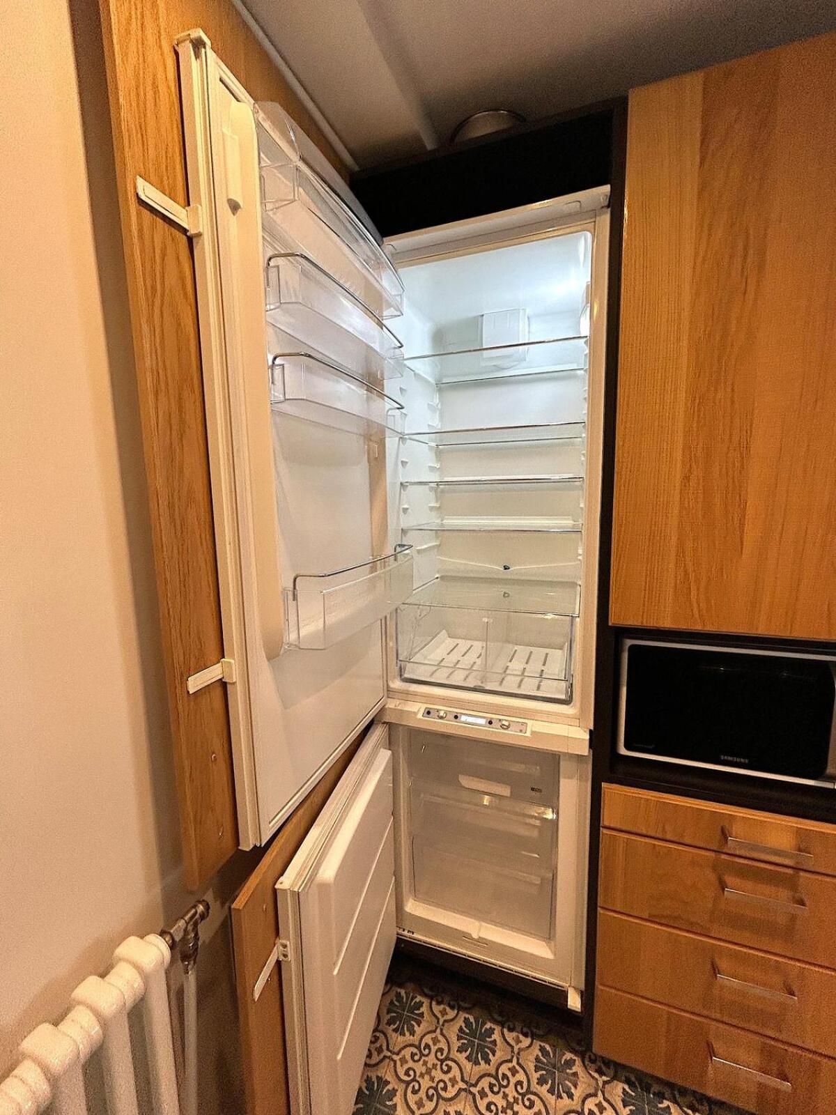 Apartment Outstanding And Sunbathed 3 Br *